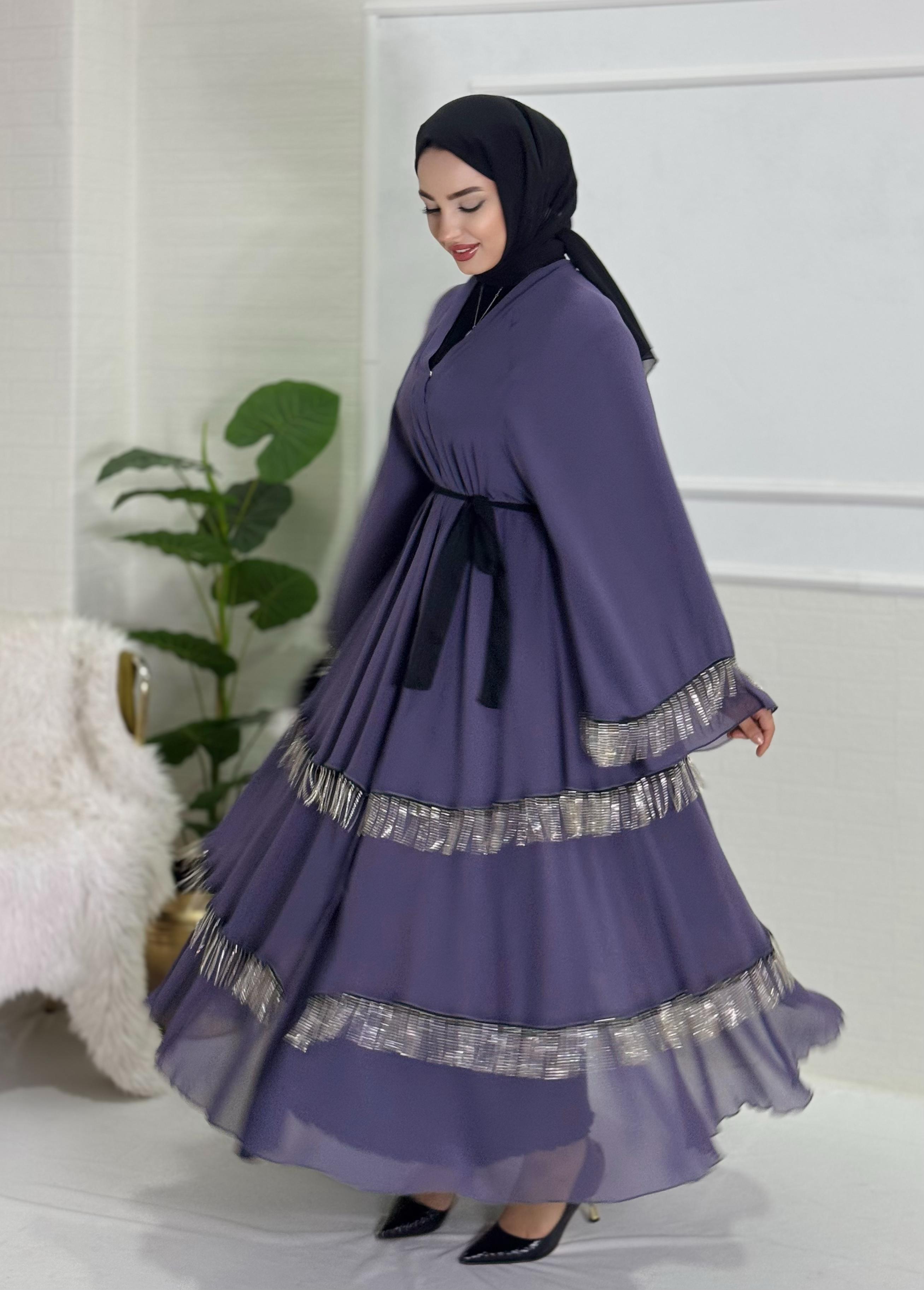 Etek Uçları Kristal Püsküllü Üç Katlı Abaya