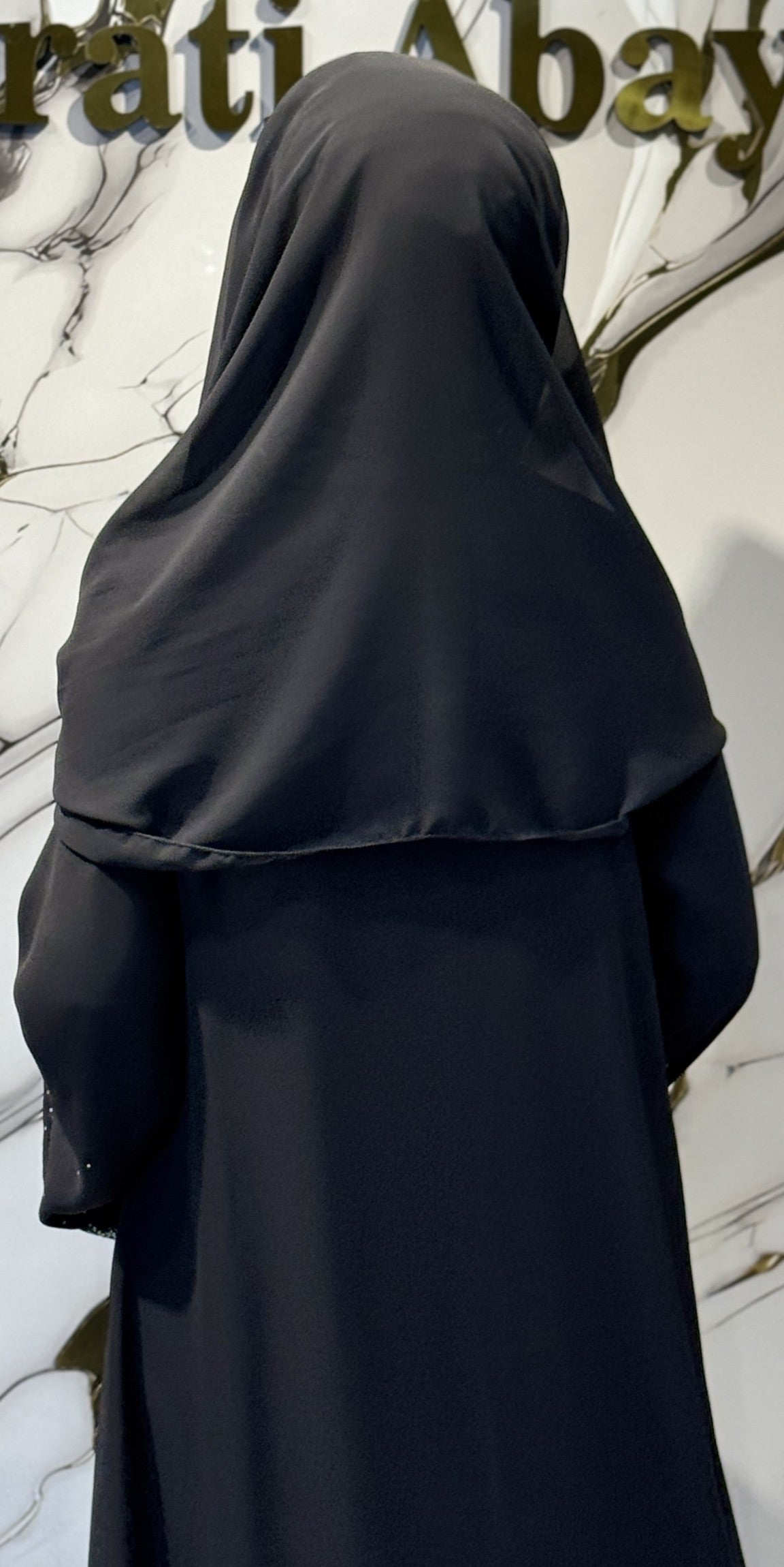 Şal Detaylı Pul İşlemeli Siyah Abaya | ŞAL42 HSB