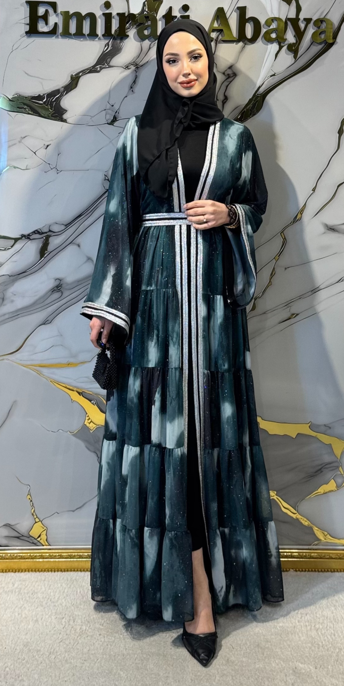 Bulut Desenli Beyaz Şerit Detaylı Yeşil Şifon Abaya Takımı WS86 GREEN - 4 Parça Set (Şal, Kemer ve İçlik Dahil) WS86 GREEN
