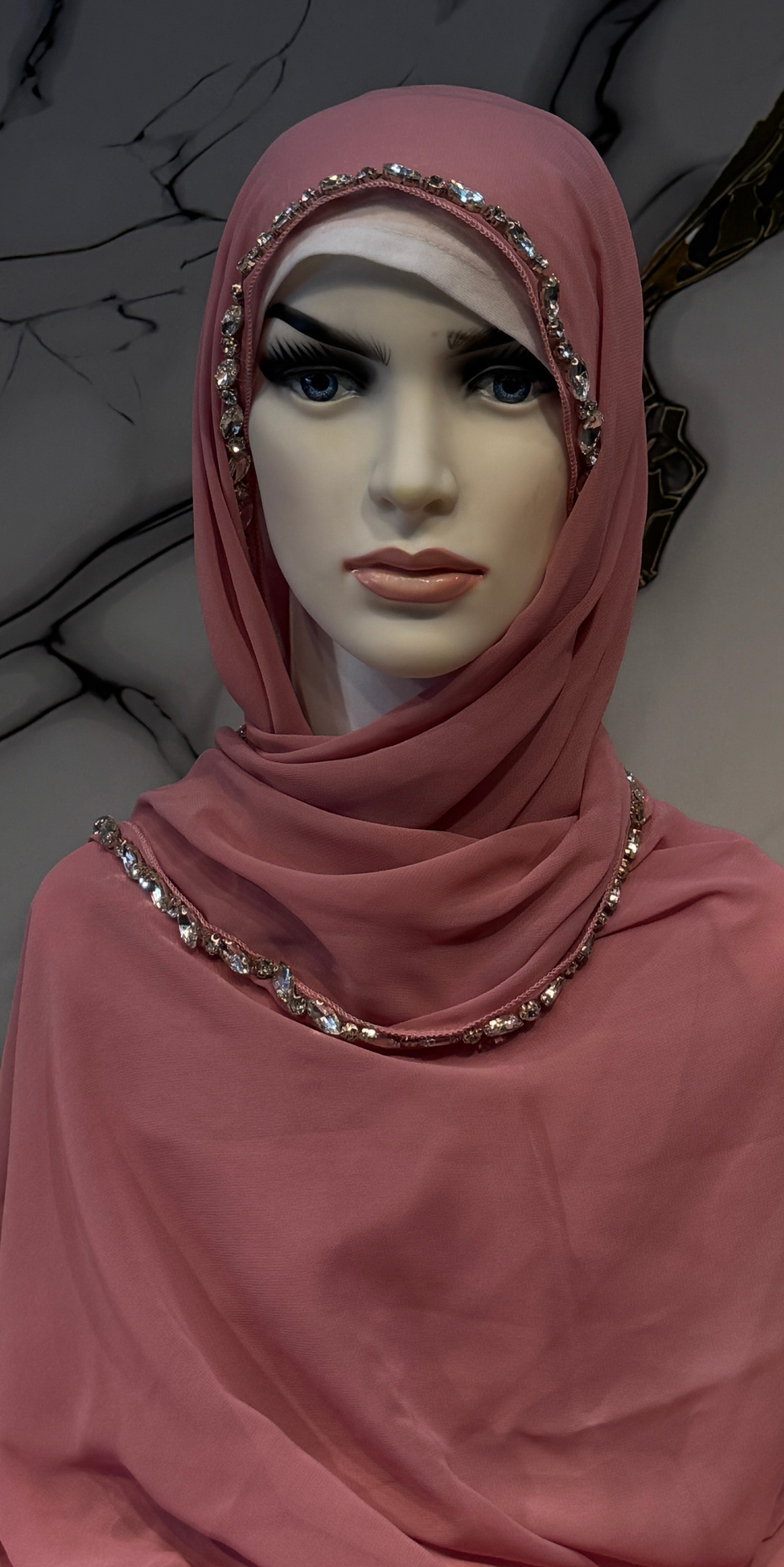 Beyaz Taşlı Pembe Şifon Şal Emirati Abaya | ŞAL56 WSP
