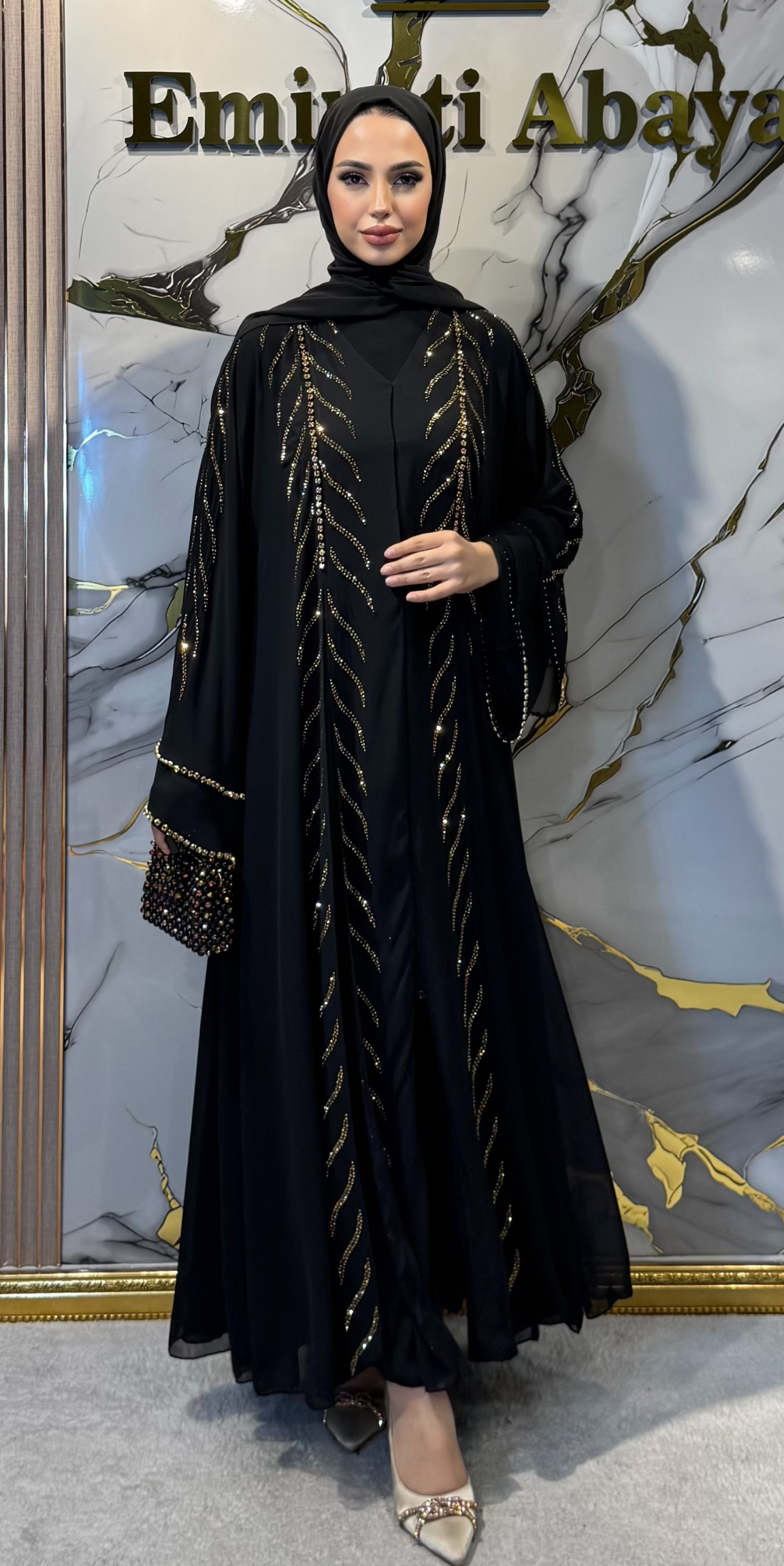 Altın Swarovski Taşlı Emirati Tasarım Siyah Kore Şifon Abaya