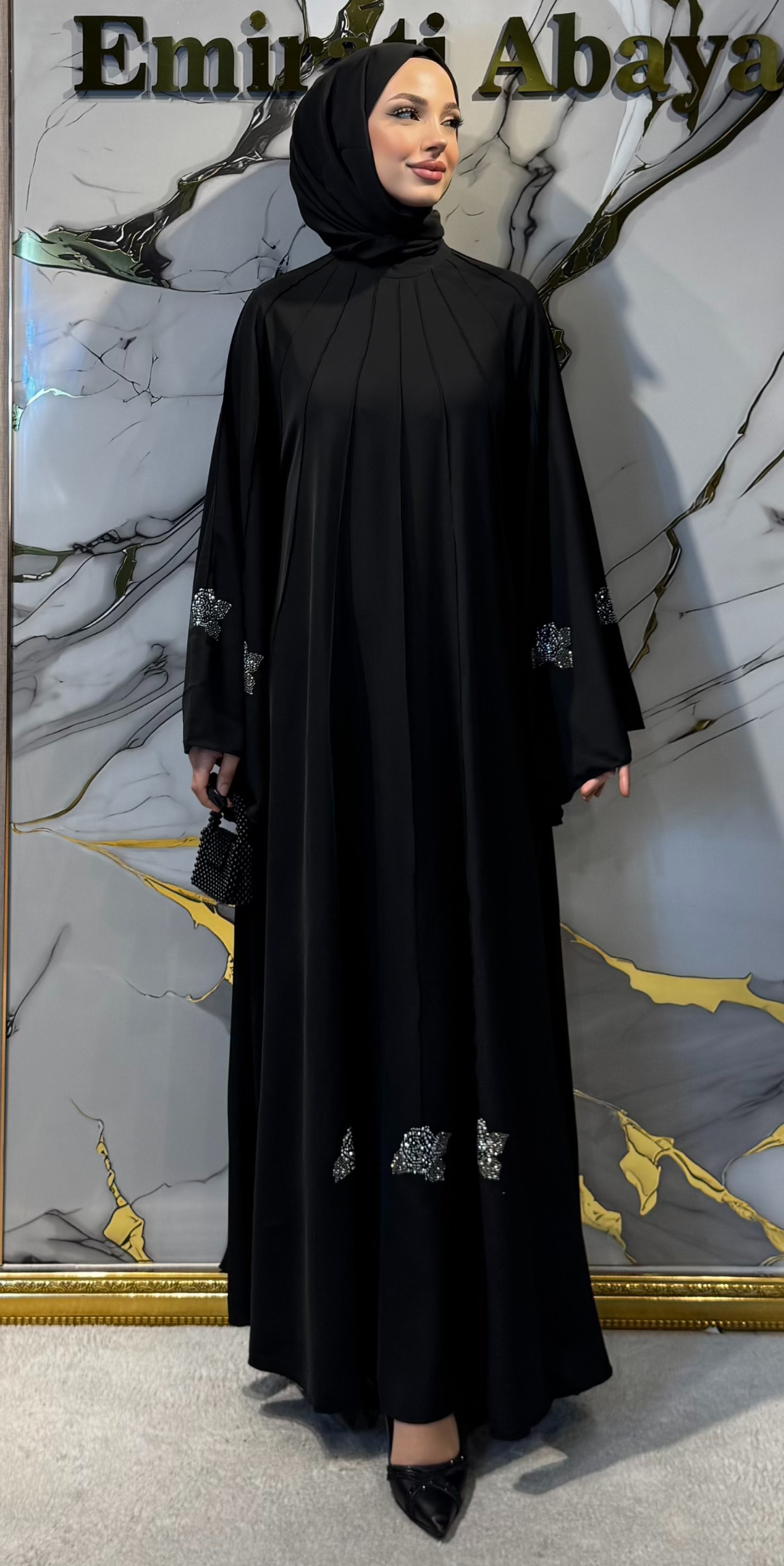 Swarovski Çiçekli Siyah Abaya TM043