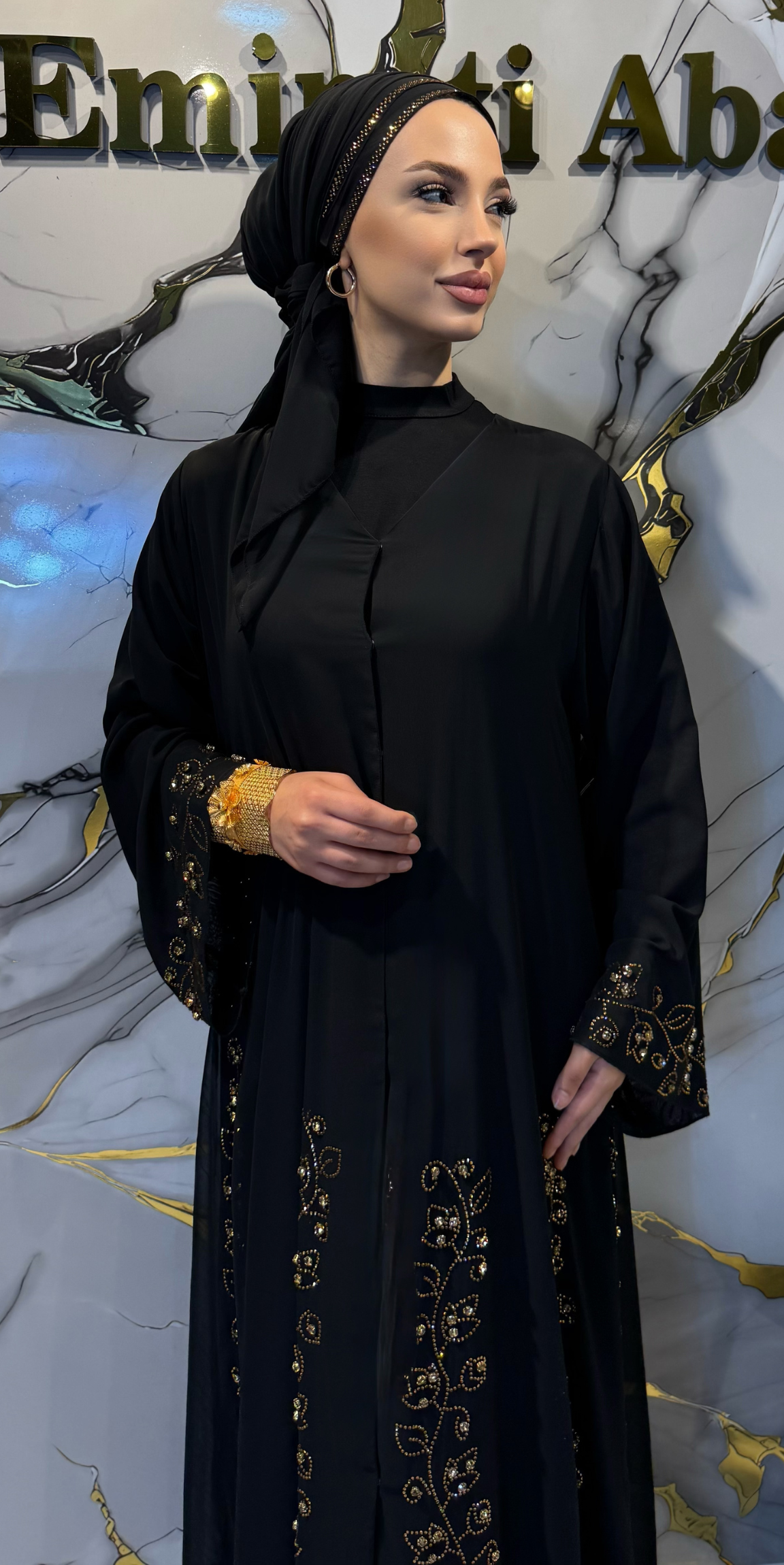 Lüks Altın Taşlı Siyah Şifon Abaya - Çiçek Desenli Özel Tasarım TM93 GSB
