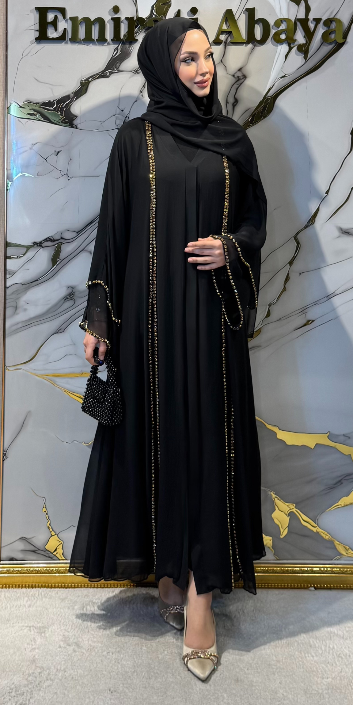 Önü Yırtmaçlı Gold Taşlı Şifon Siyah Abaya - Zarif Lüks Model TM06 C GSB