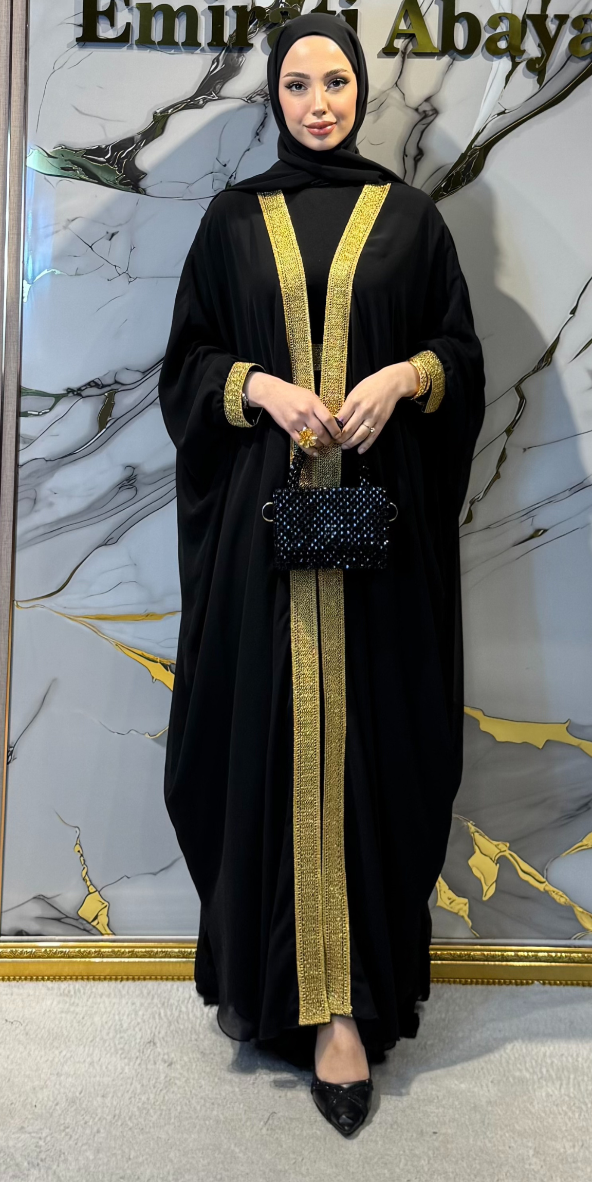 ÜRÜN ADI: Önü Açık Gold Desenli Yöresel Abaya TM086 GSB - 4 Parça Set (Şal, Kemer ve İçlik Dahil)