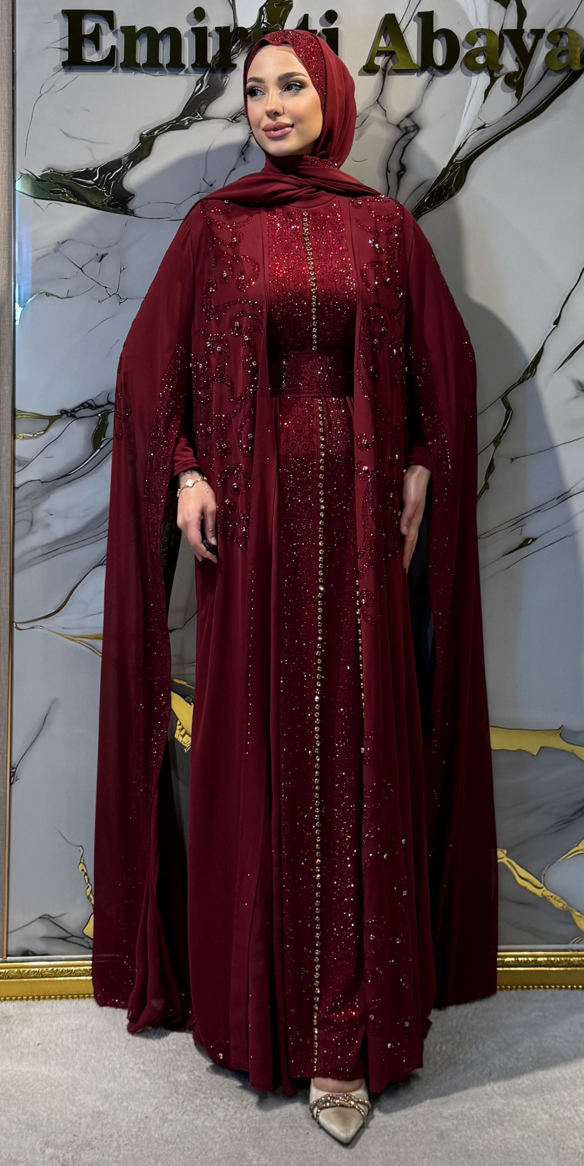 Burgundy Traditional Set with Black and Gold Stones, 4 Pieces | WS73 GSBordo