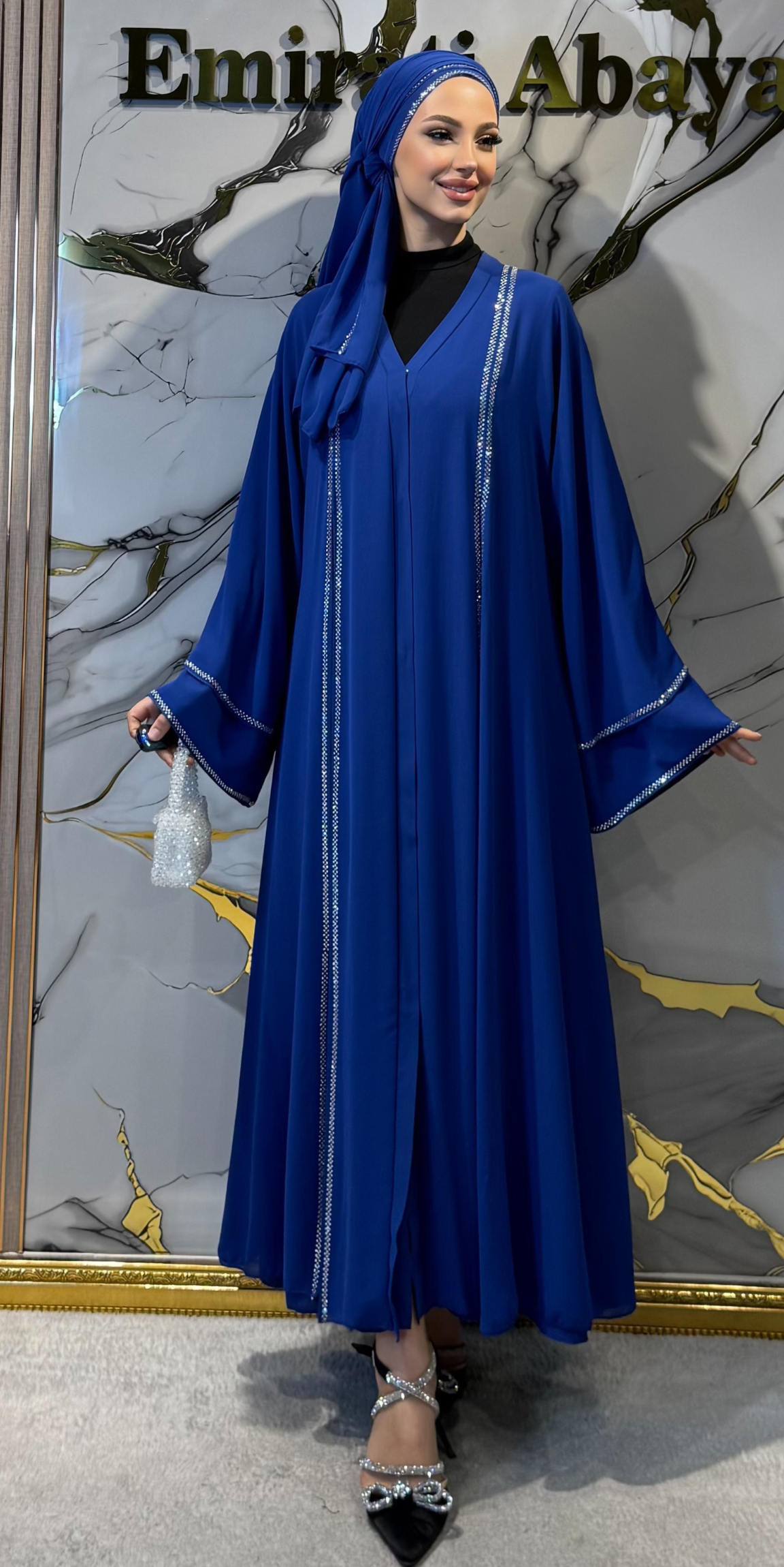Önü Yırtmaçlı Beyaz Taşlı Mavi Abaya TM06 WSMavi - Çıtçıtlı Zarif Model