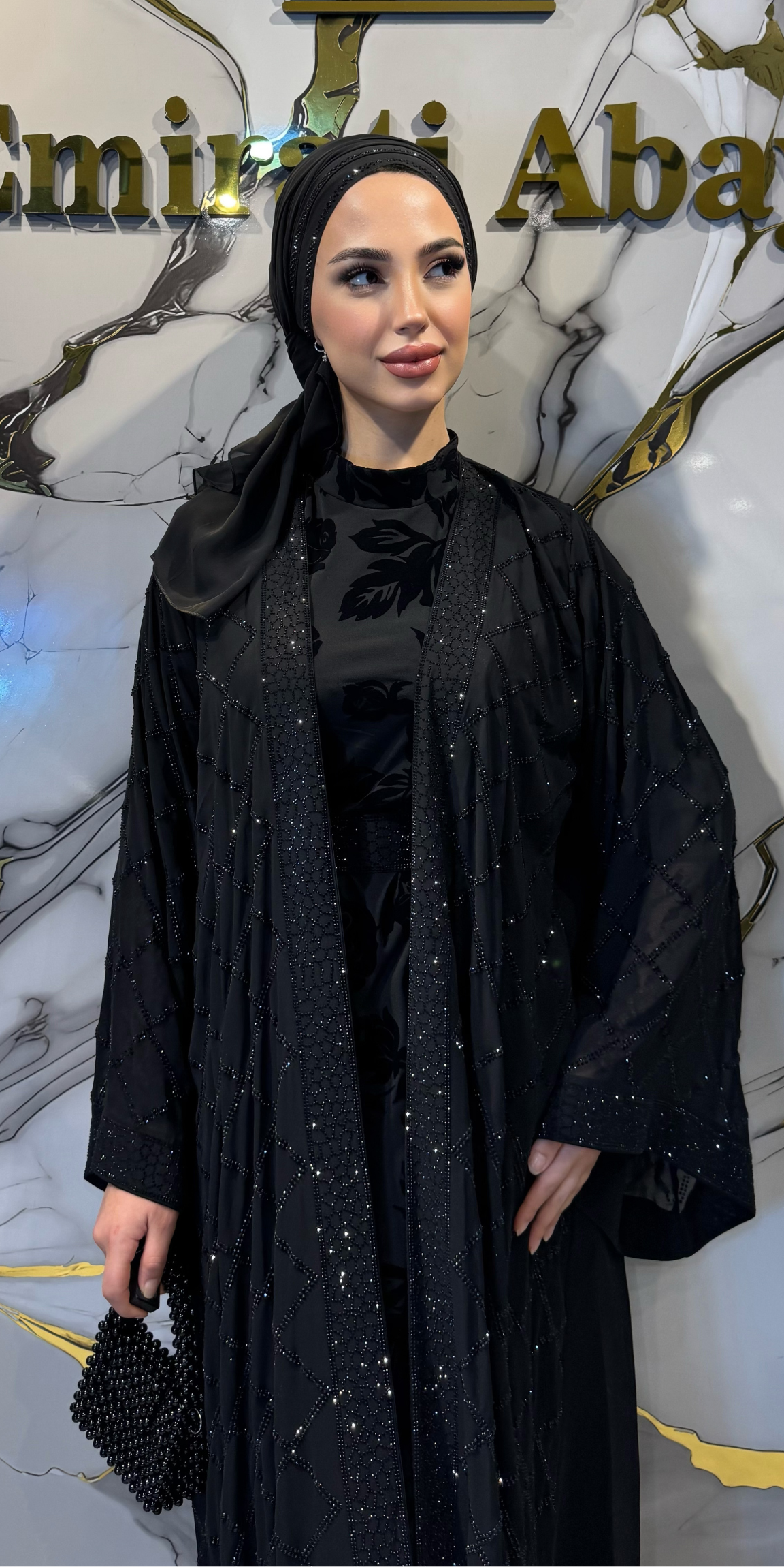 Emirati Swarovski Taşlı Siyah Kore Şifon Abaya LY33 BSB - 4 Parça Lüks Set (Şal, Kemer ve Flok İçlik Dahil)