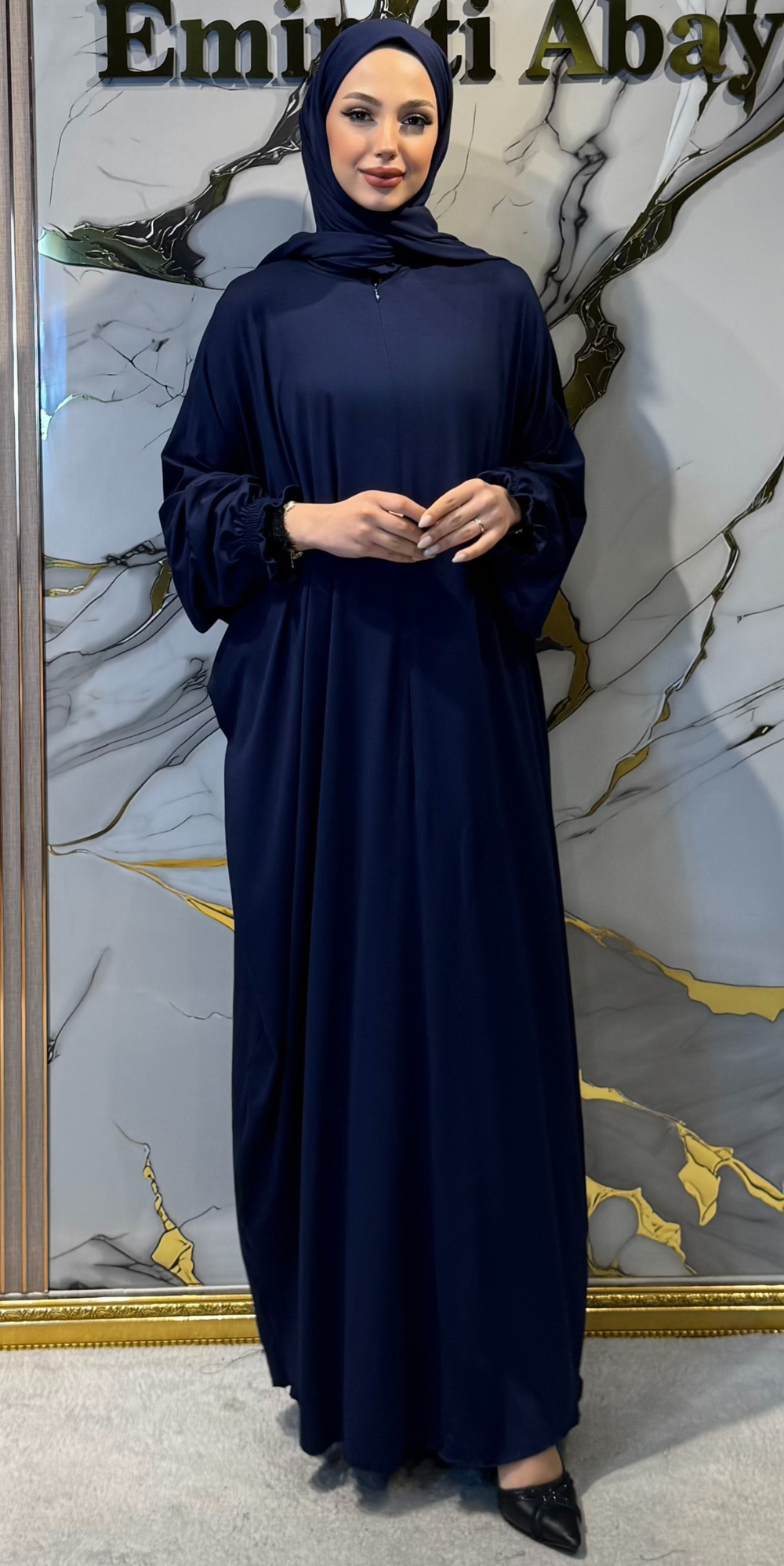 طقم يومي بقماش ساندي كحلي | مريح وأنيق WS64 كحلي