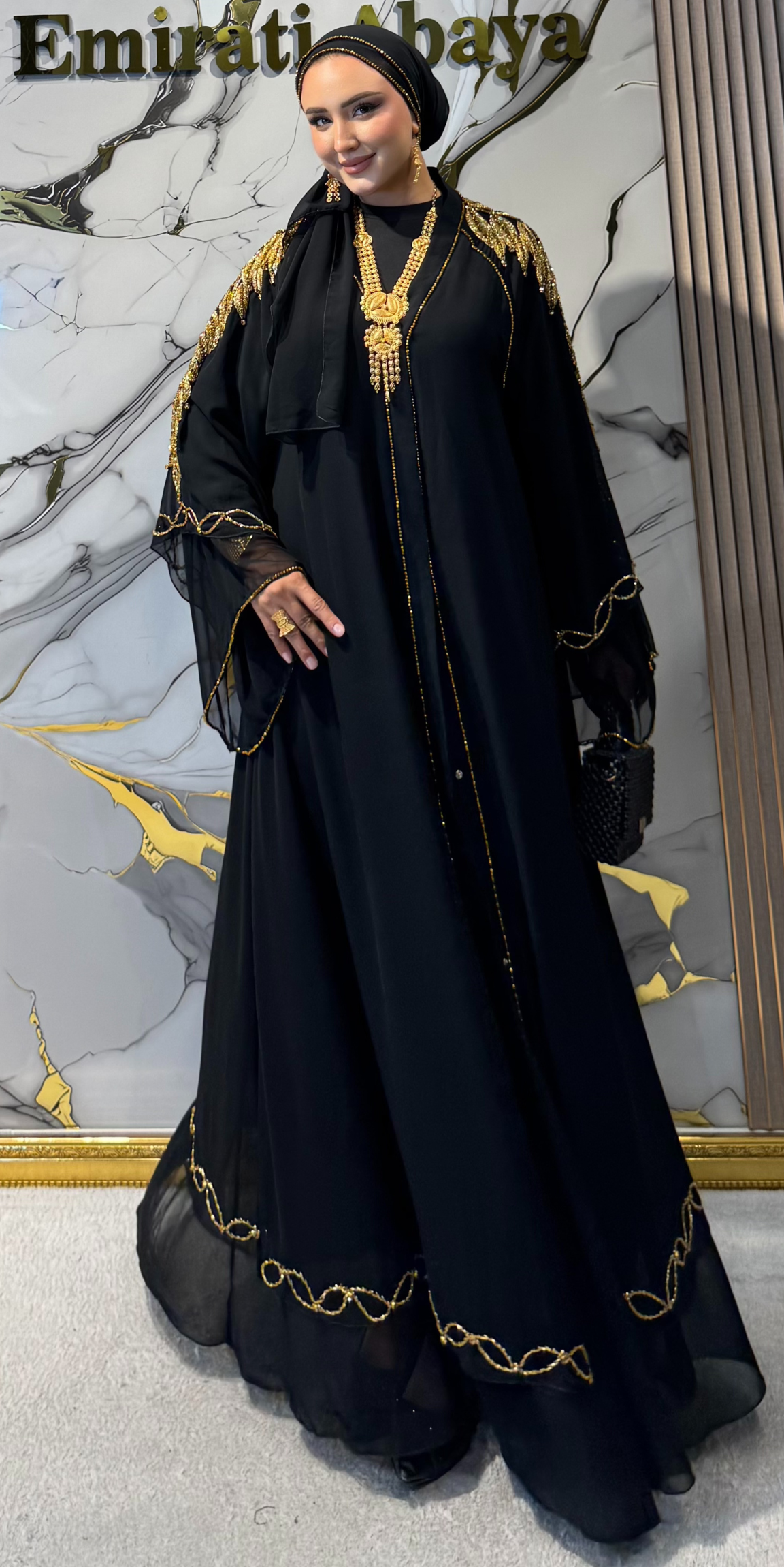 Siyah Dubai Kumaş El İşi Gold Taşlı İki Katlı Kollu Şal Dahil Abaya | EF0047 GSB