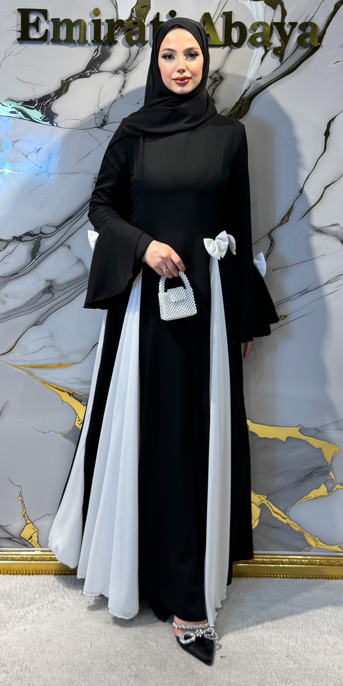 Siyah Beyaz Çiçek Detaylı Dubai Şifon Takım | WS44 WSB