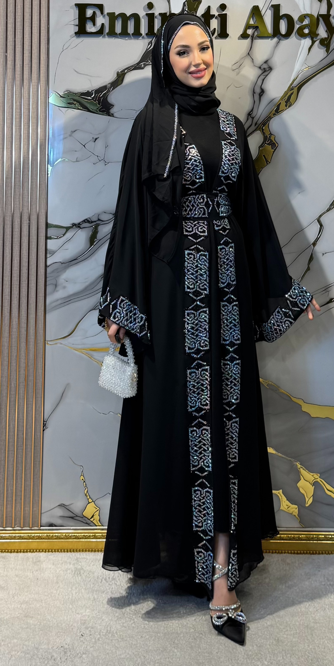 Önü Açık ve JanJan Taşlı Şık Abaya - Kemer, Şal ve İçlik Dahil 4 Parça Set TM040 JSB