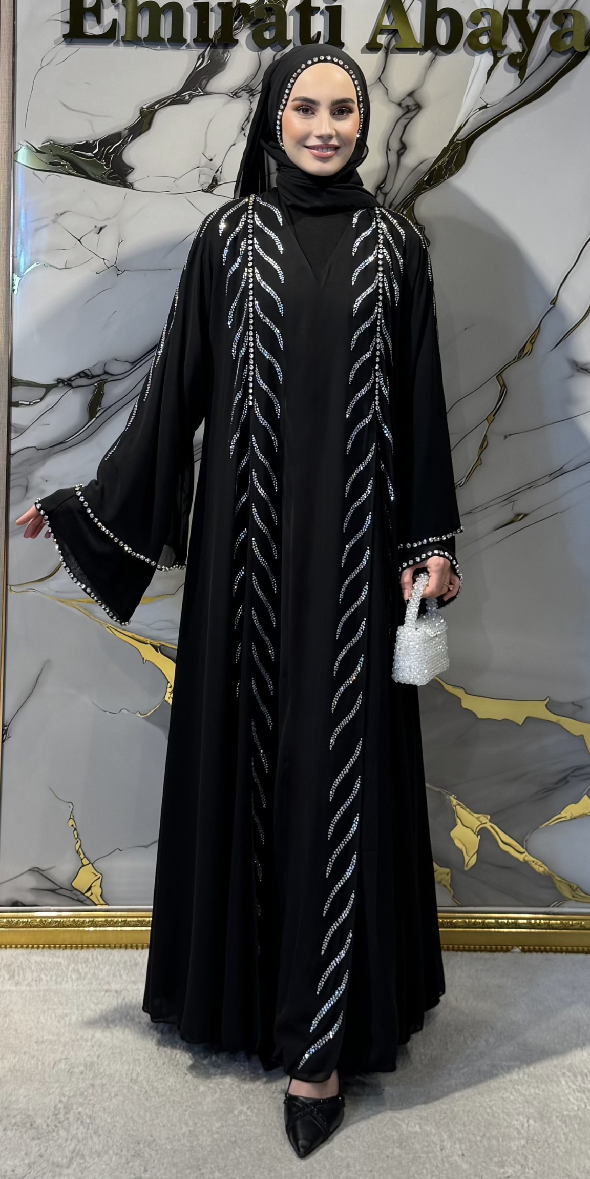 Beyaz Taşlı Yaprak Desenli Siyah Şifon Abaya | LY41 WSSB