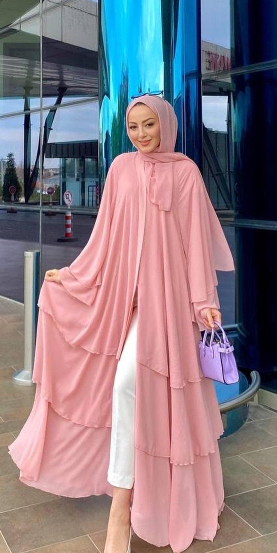 Üç Katmanlı Pembe Abaya