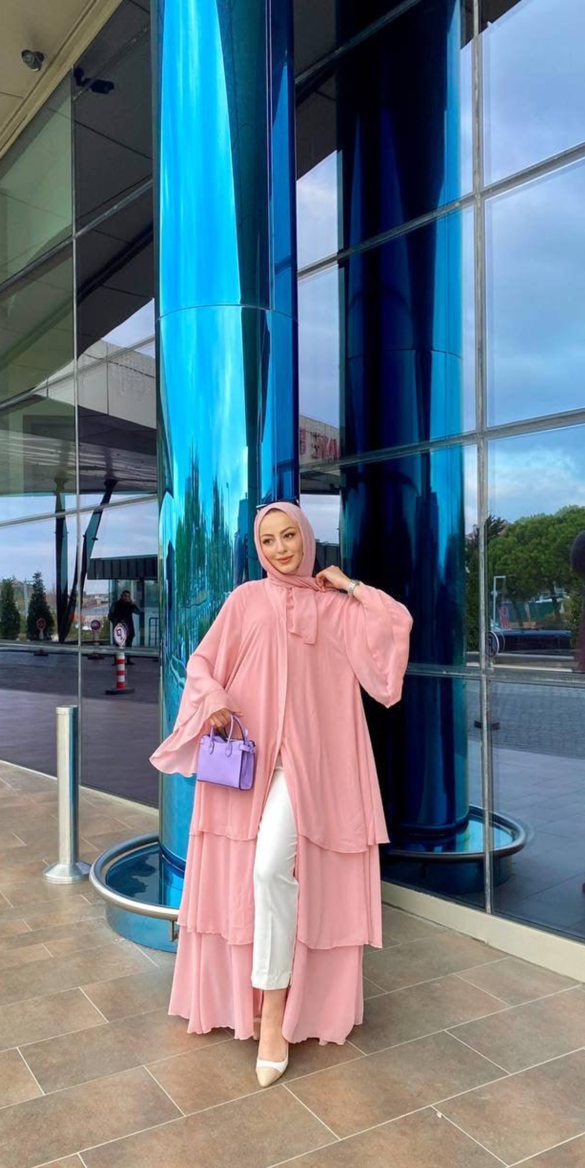 Üç Katmanlı Pembe Abaya