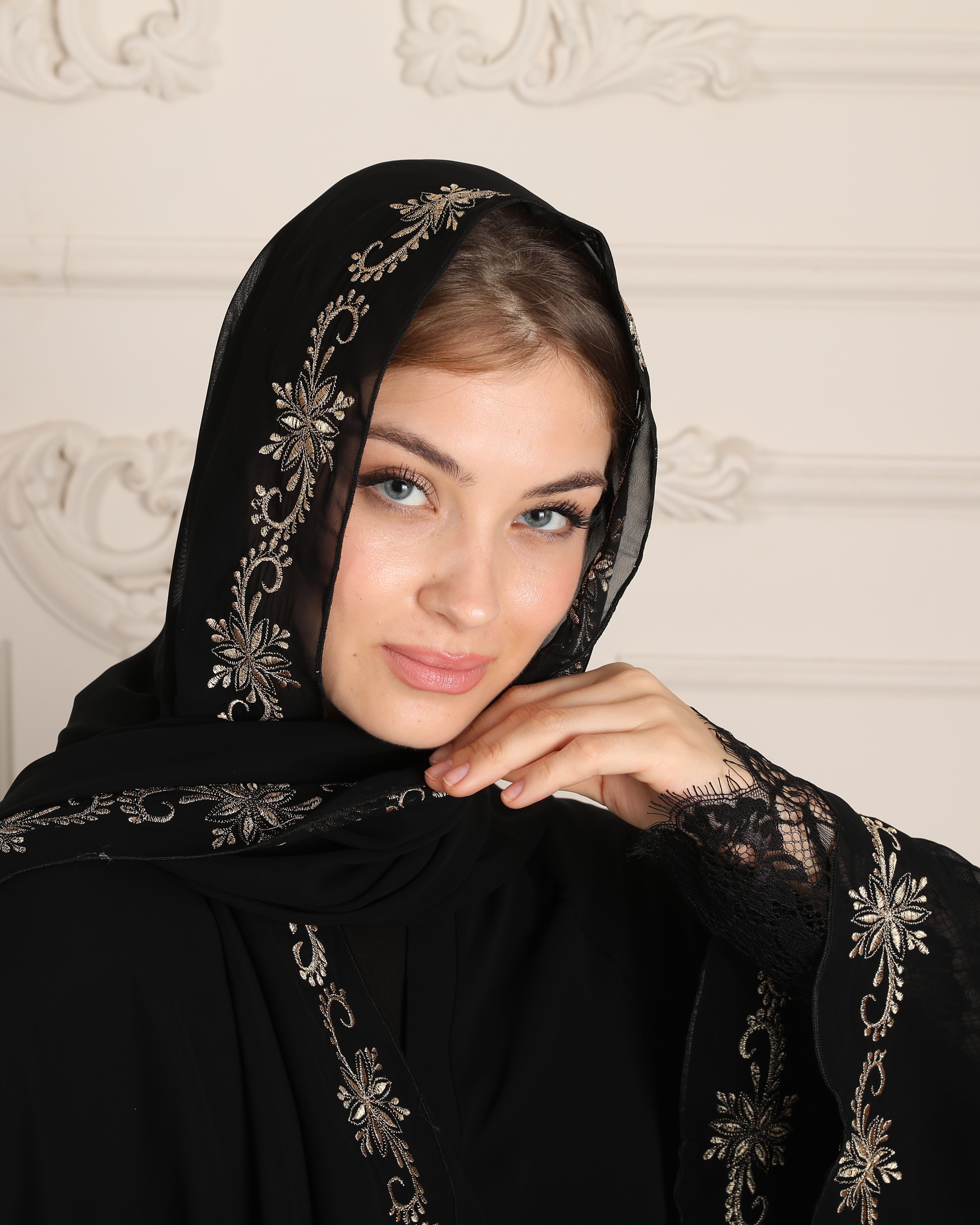 Chic Elegance: Embroidered Chiffon Abaya