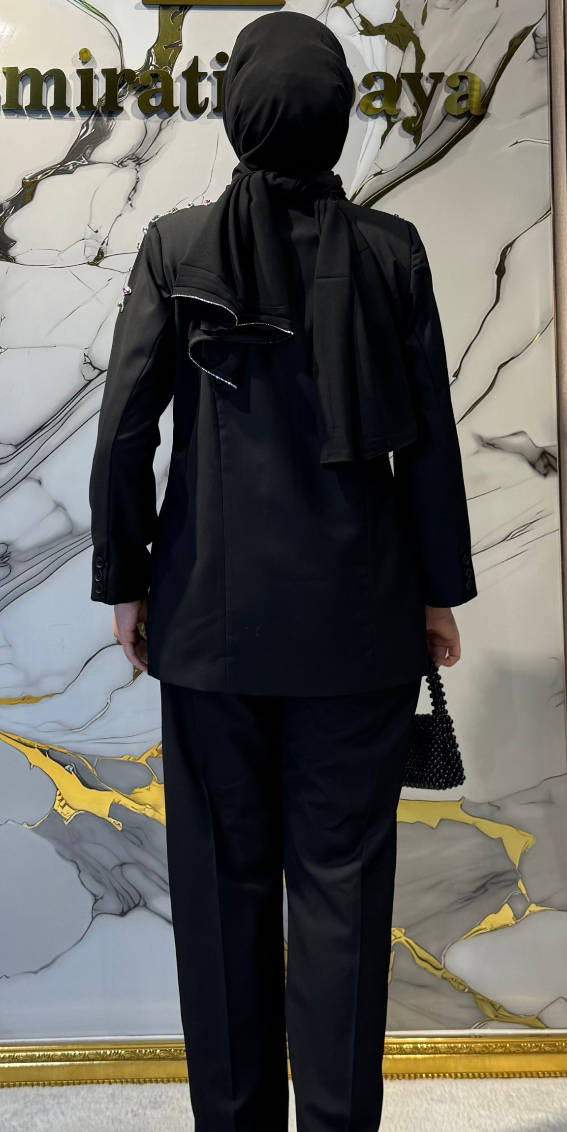 Lüks Karışık Renkli Taşlı El Yapımı Siyah Takım