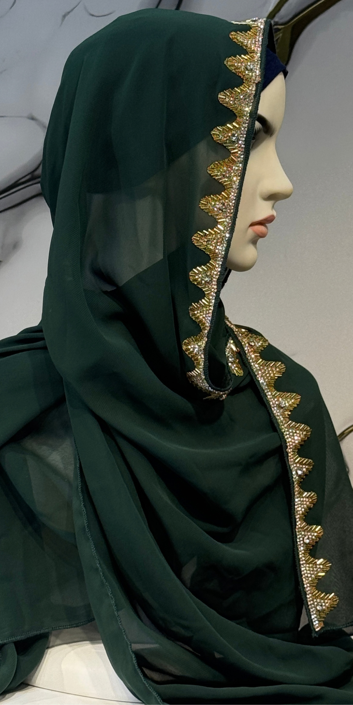 Altın Taşlı Zümrüt Yeşili Şifon Şal Emirati Abaya | ŞAL17 GSGREEN