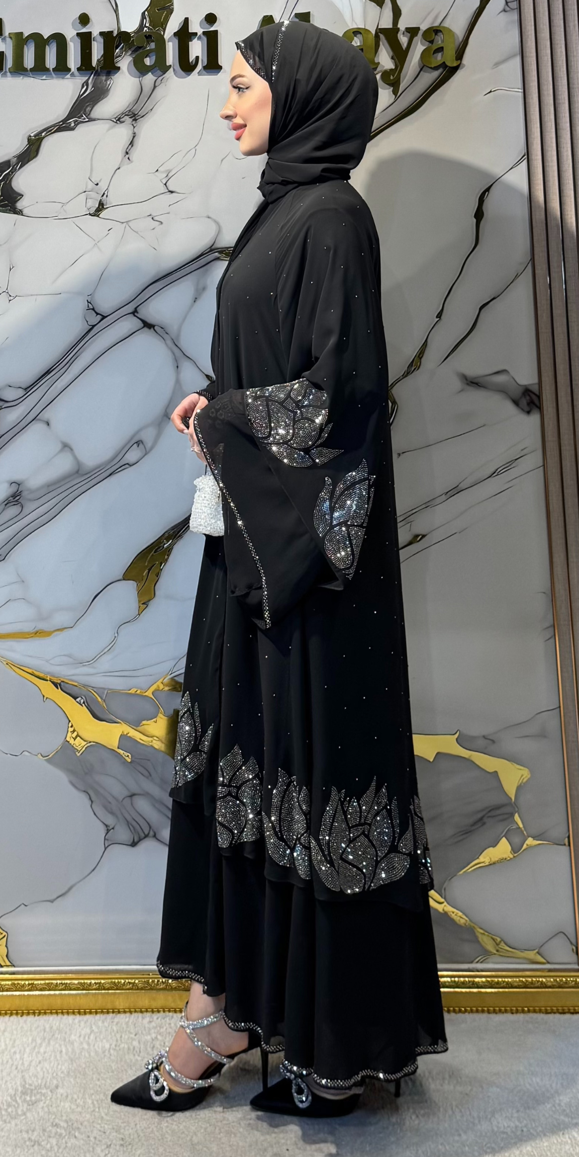 Hematit Taşlı Çiçek Motifli Siyah 2 Katlı Şifon Abaya | LY25 HSB