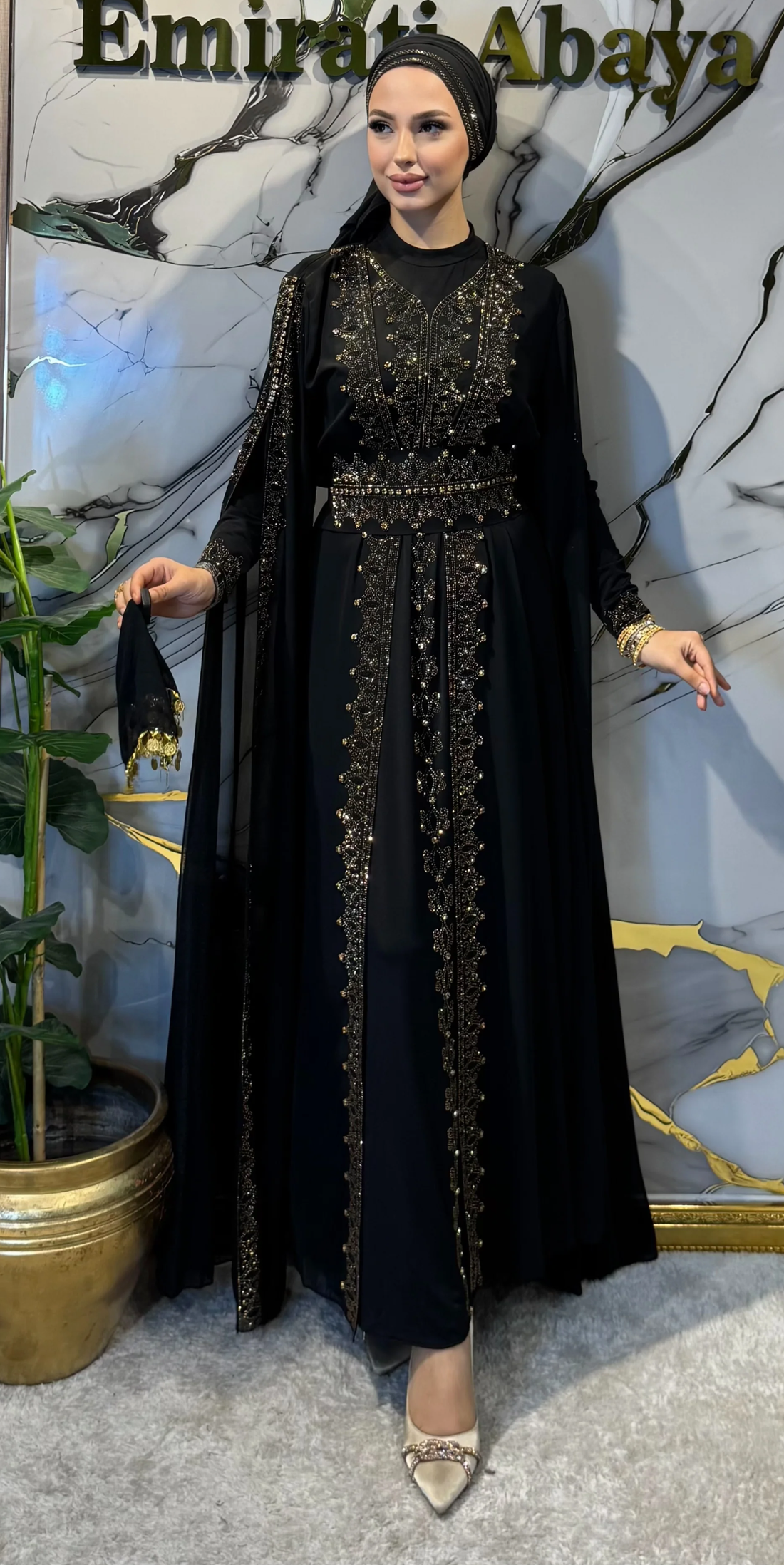Black Chiffon Traditional Set with Wide Sleeves and Gold Embellishments | LY12 GSB