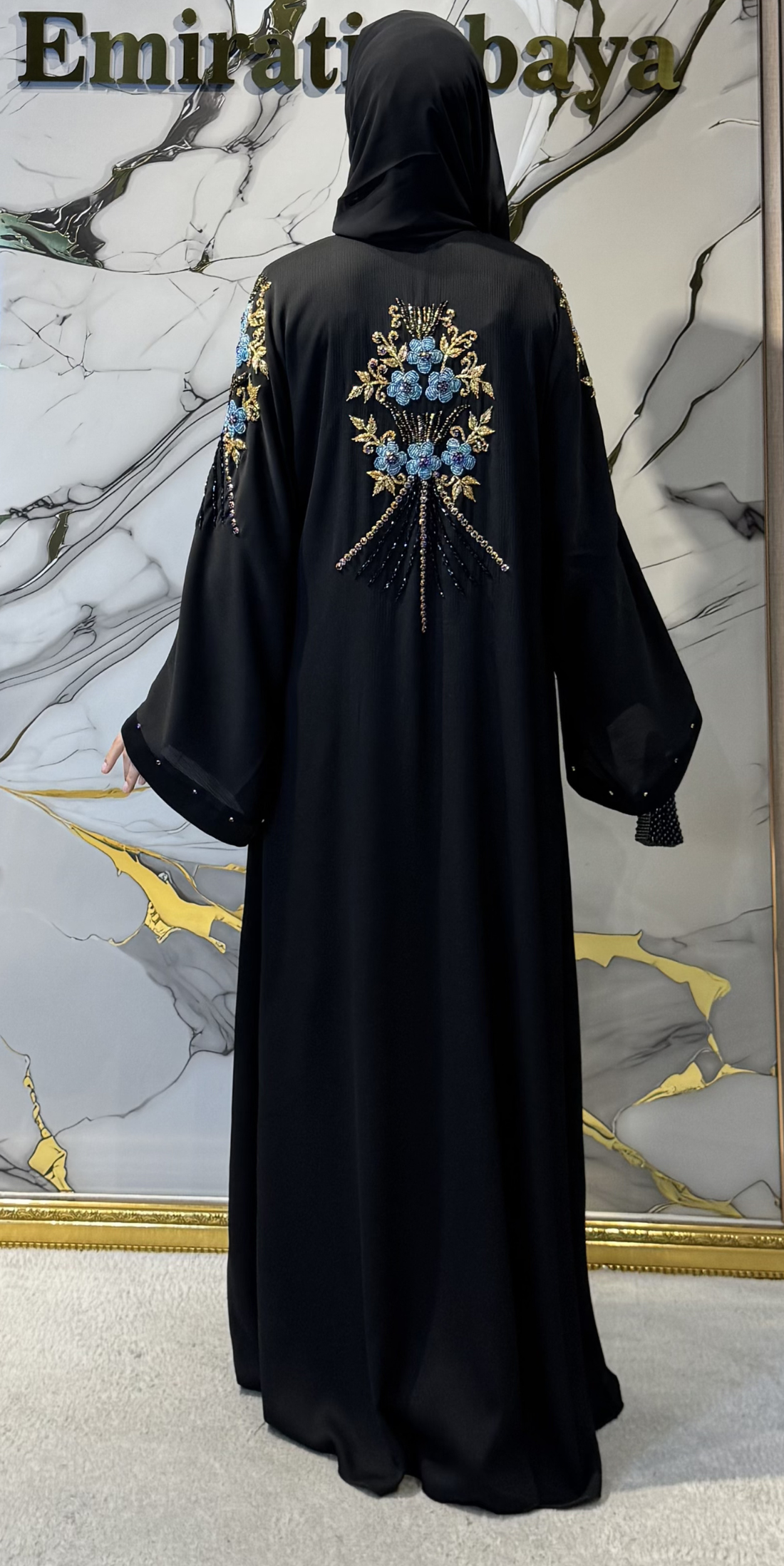 Omuz El İşçiliği Mavi-Altın Taşlı Siyah Yazlık Abaya M37 BLUE S B - Çıtçıtlı Zarif Model