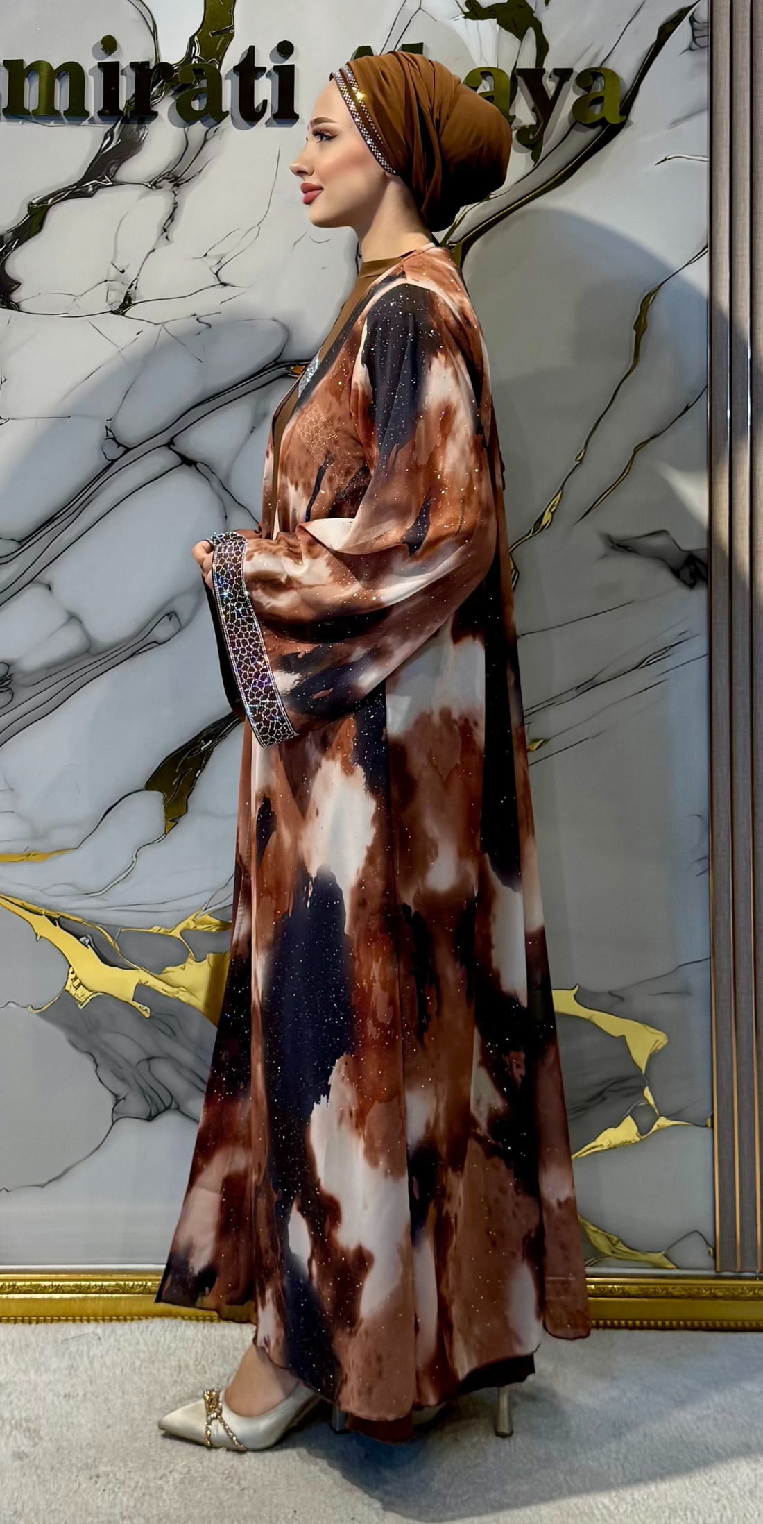 عباية شيفون مفتوحة بنقوش المجرة