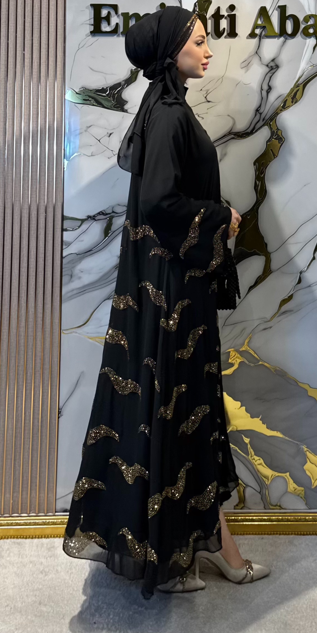 Dalga Desenli Altın Taş İşlemeli Şifon Abaya Önden Çıtçıtlı - Şal Dahil | TM039 GSB