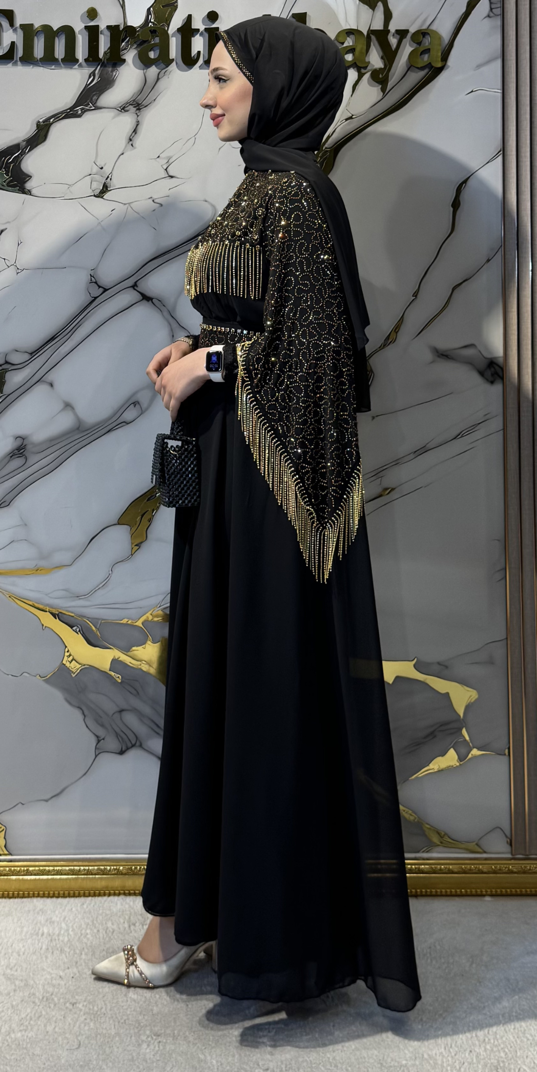 Gold Taşlı Uzun Kollu Siyah Abaya | WS56 GSB