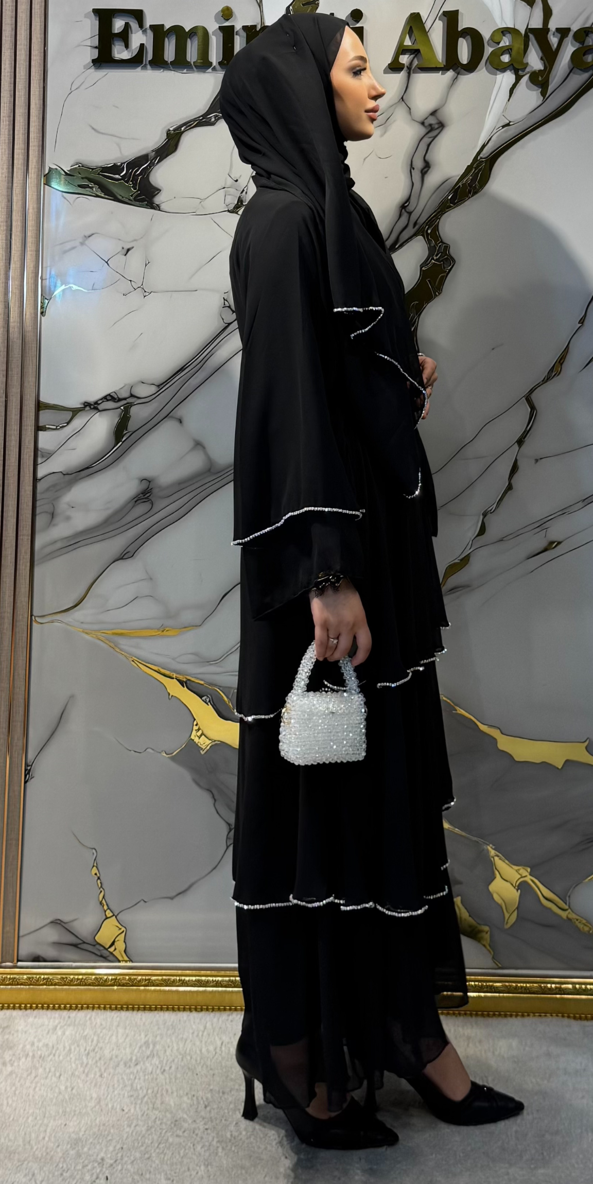 Beyaz Taşlı 3 Katlı Siyah Şifon Abaya – Kemeri Şallı Takım | RK011 WSB