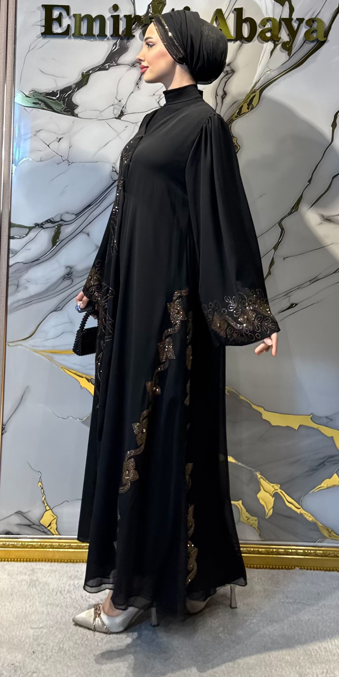 Gold Taş Detaylı Şık Abaya - Swarovski Işıltılı TM70 GSB