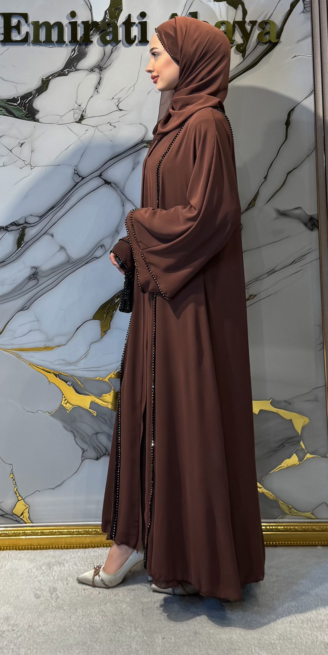 Önü Yırtmaçlı  Siyah Gold Taşlı Kahverengi Şifon Abaya | TM06 HM GSK