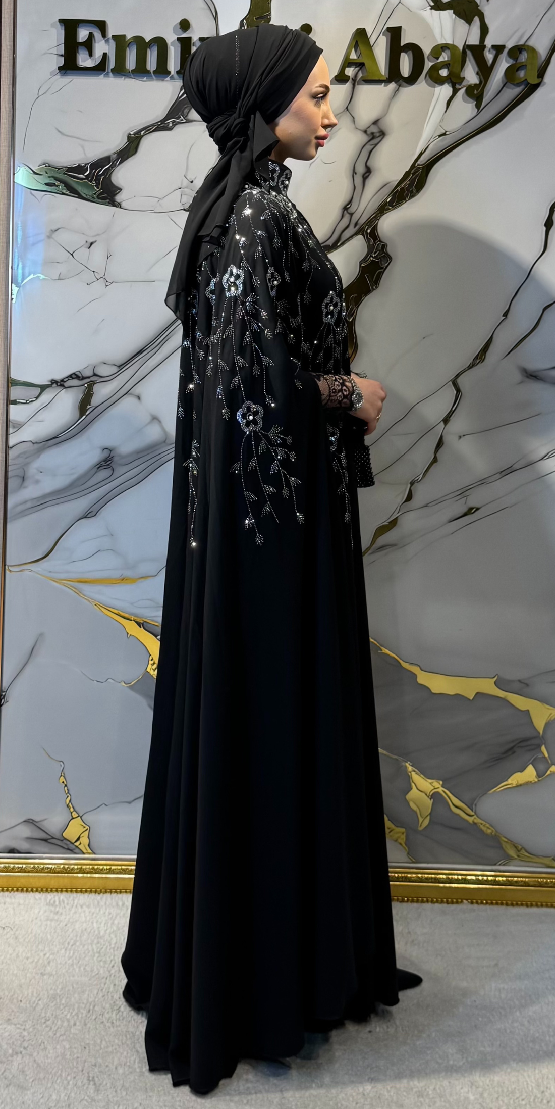 Hematit ve Swarovski Taşlı Siyah Dubai kumaşı Abaya LY44 WSB - 3 Parça Lüks Set (Şal ve İçlik Dahil)