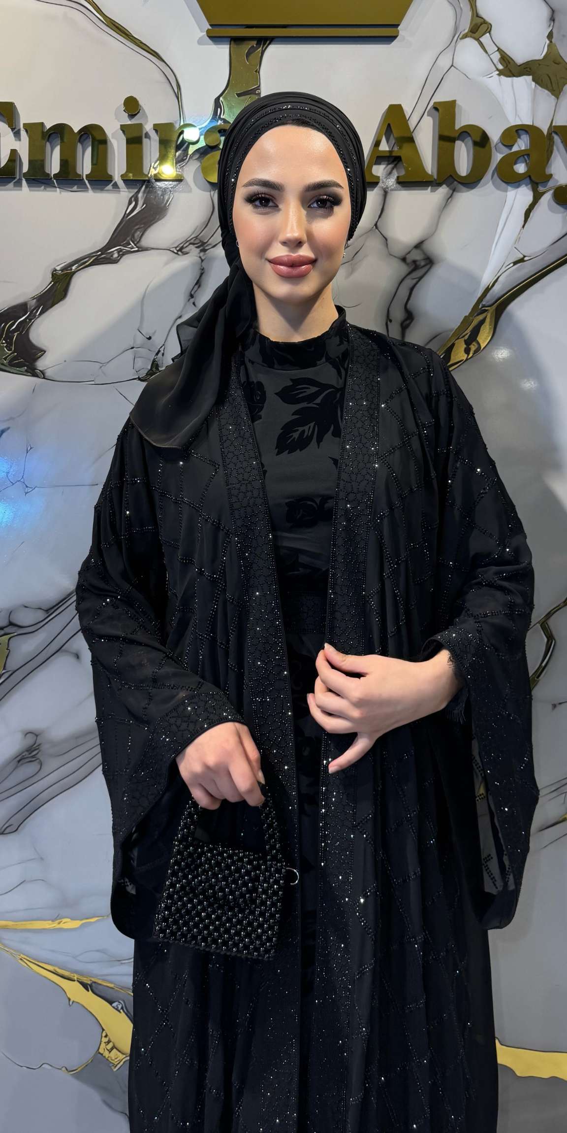 Emirati Swarovski Taşlı Siyah Kore Şifon Abaya LY33 BSB - 4 Parça Lüks Set (Şal, Kemer ve Flok İçlik Dahil)