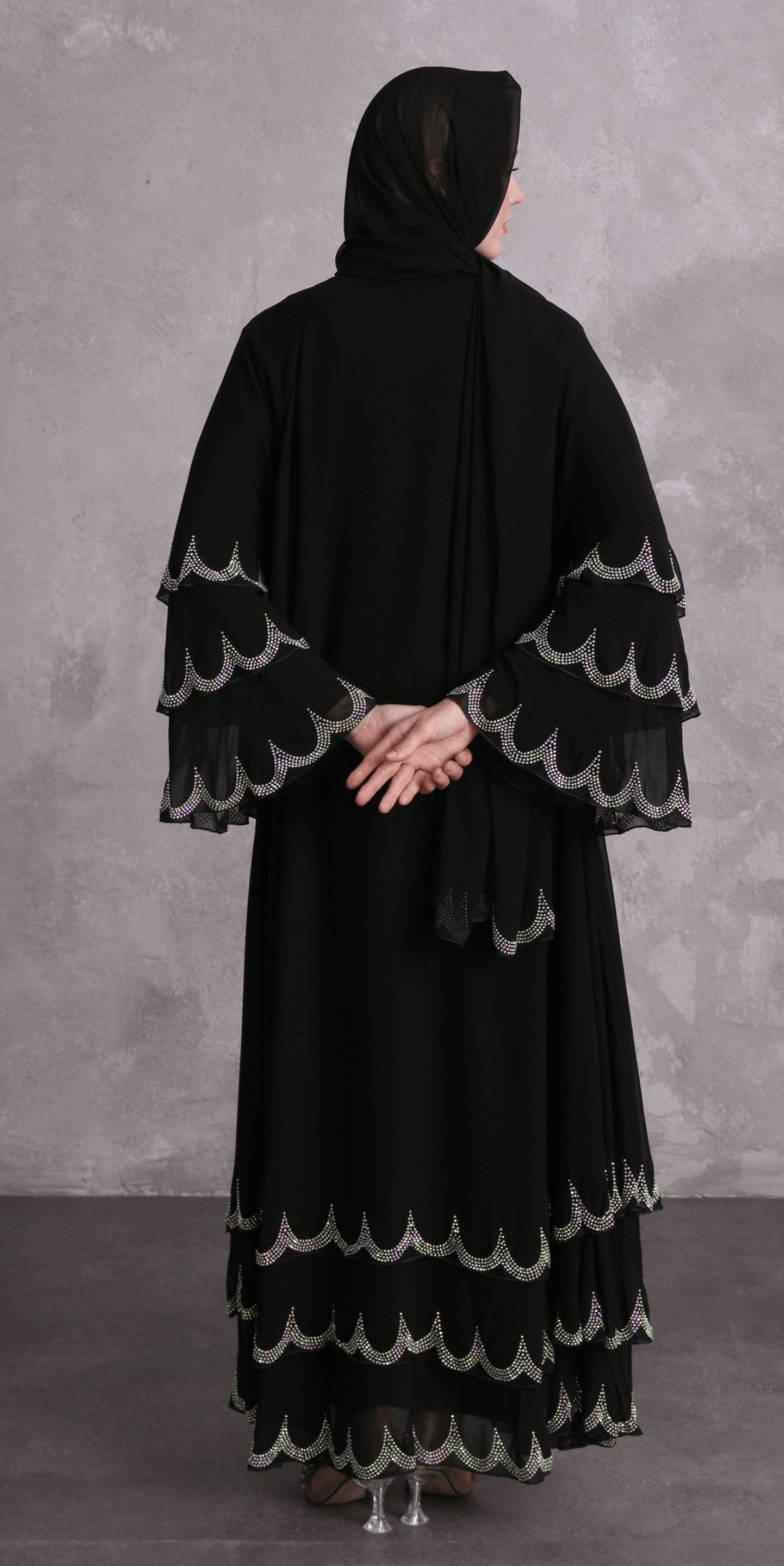 Etek Uçları Swarovski Taşlı Siyah Abaya