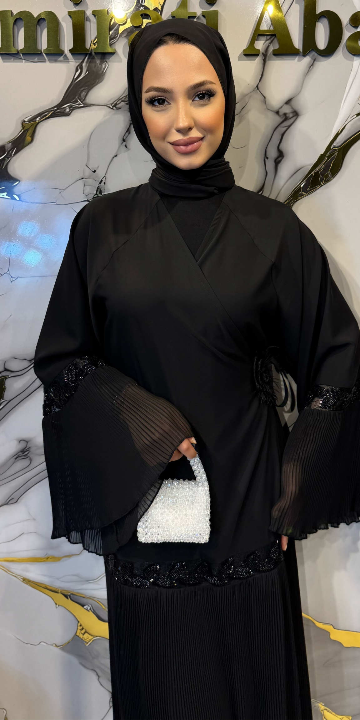 Zarif Siyah Piliseli Şifon Abaya El İşlemeli Boncuk Detaylı | WS77 BSB