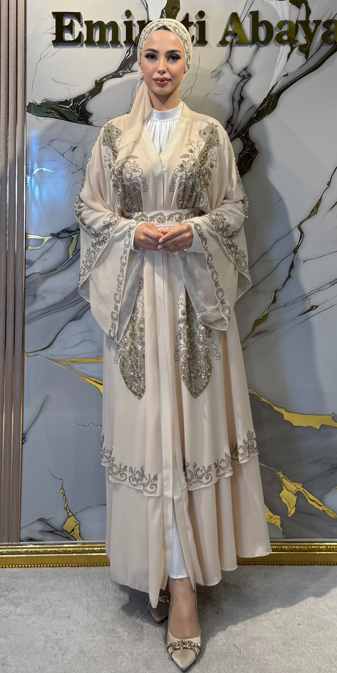 Altın Swarovski Taşlı Kore Şifon Dubai Stil Krem Abaya