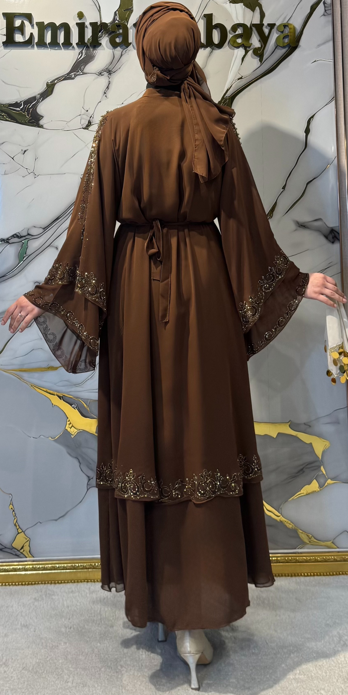 Kahverengi Korean Şifon Abaya Golden Swarovski ve Chakma Taş Detaylı