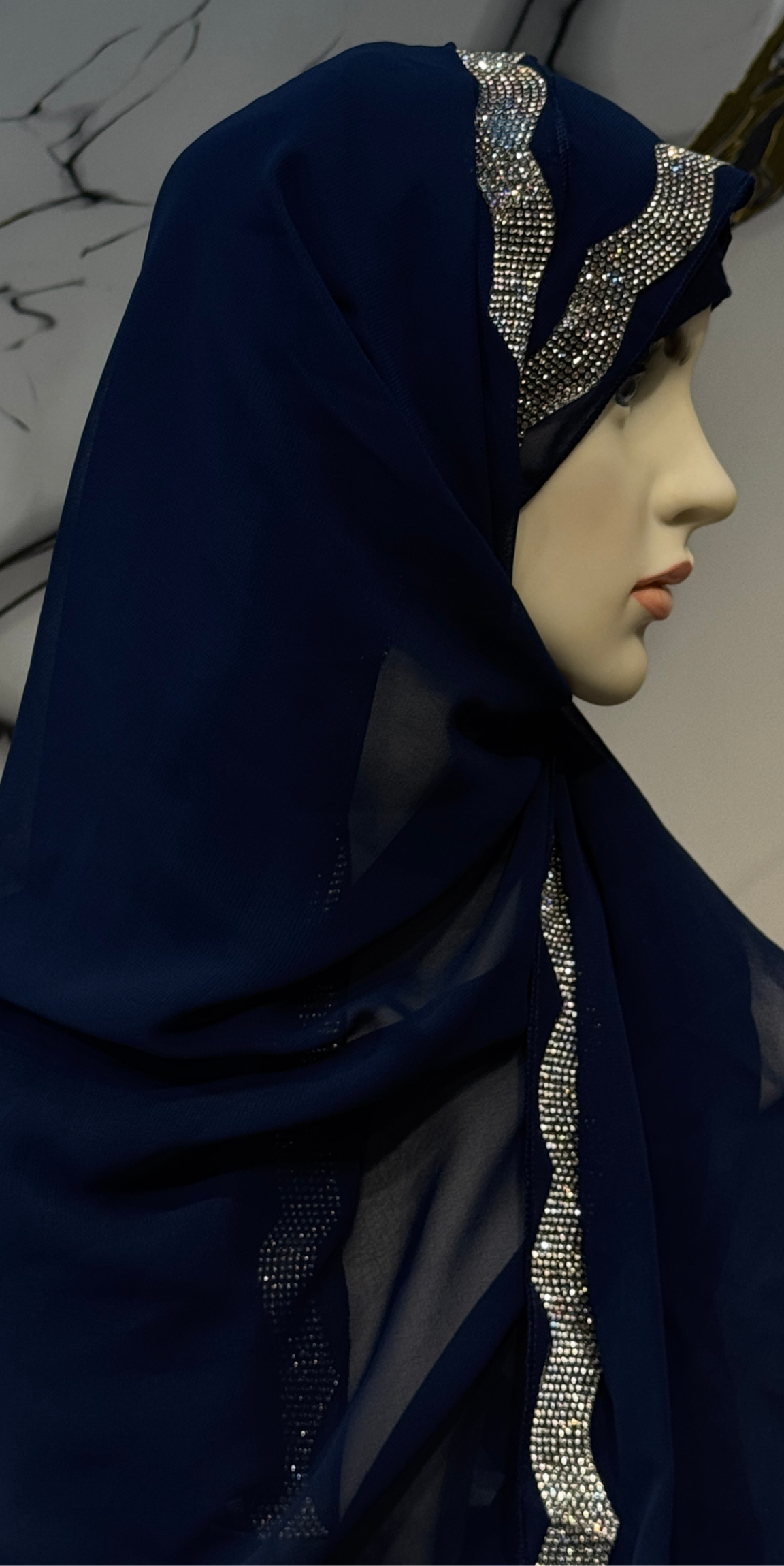 Beyaz Taşlı Lacivert Şifon Şal Emirati Abaya | ŞAL55 WSL
