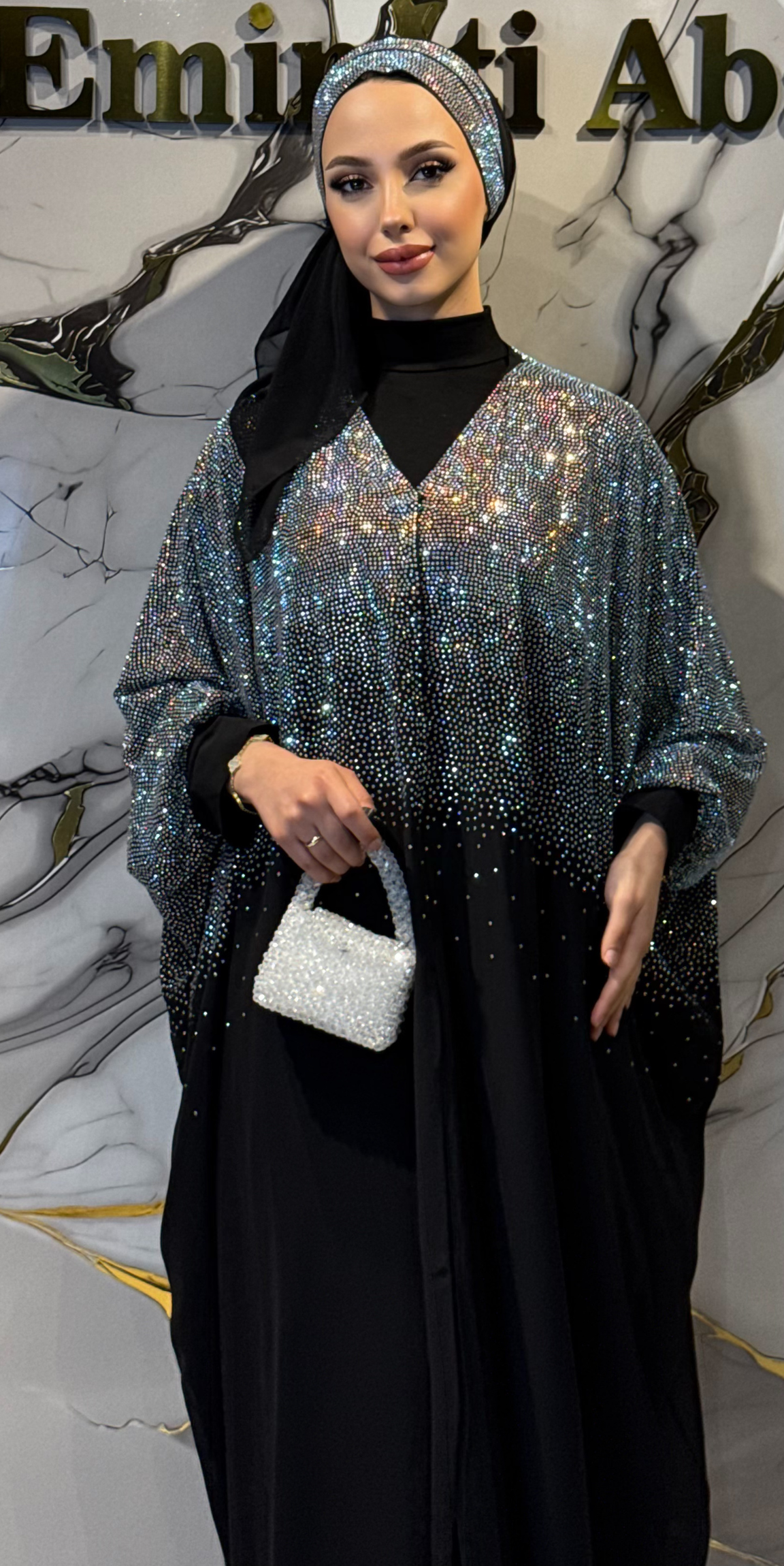 Üstü Swarovski Taşlı Siyah Yarasa Kol Abaya - Çıtçıtlı Modern Model TM64 JSB