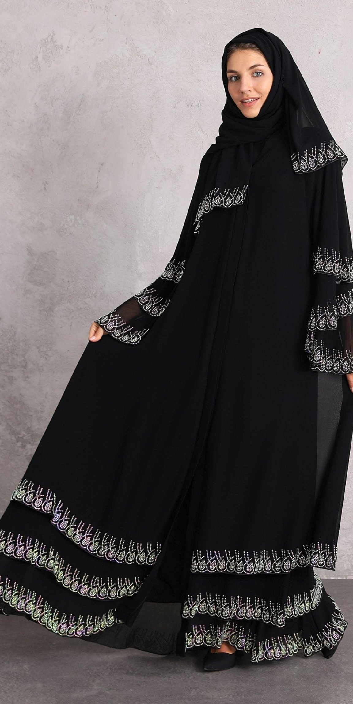 Abaya with Swarovski Stones on the Skirt Ends