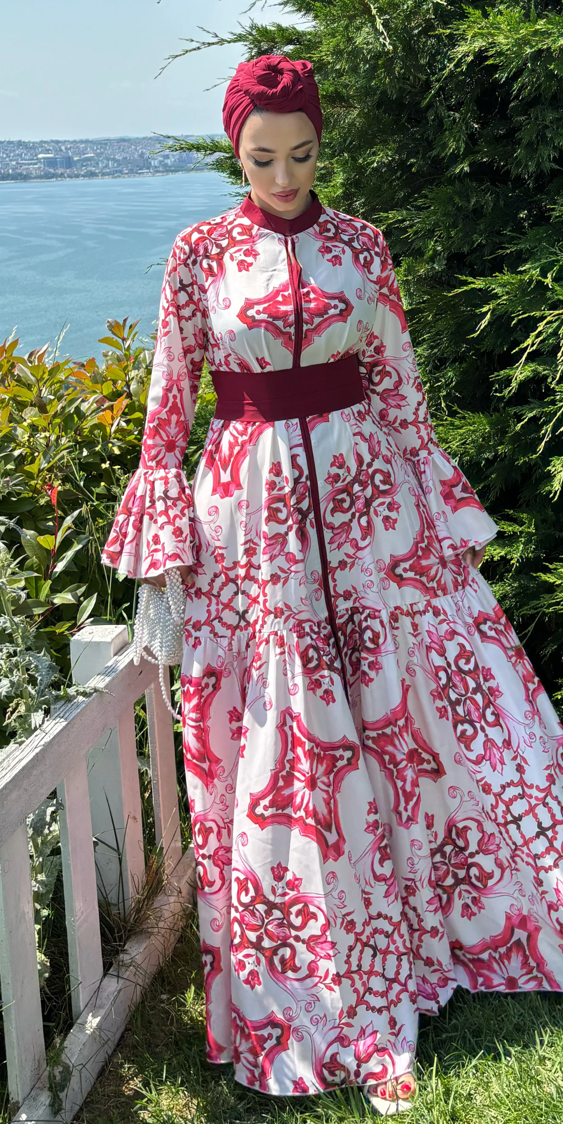 White and Burgundy Patterned Dubai Fabric Suit Set Including Belt | WS80 BURGUNDY