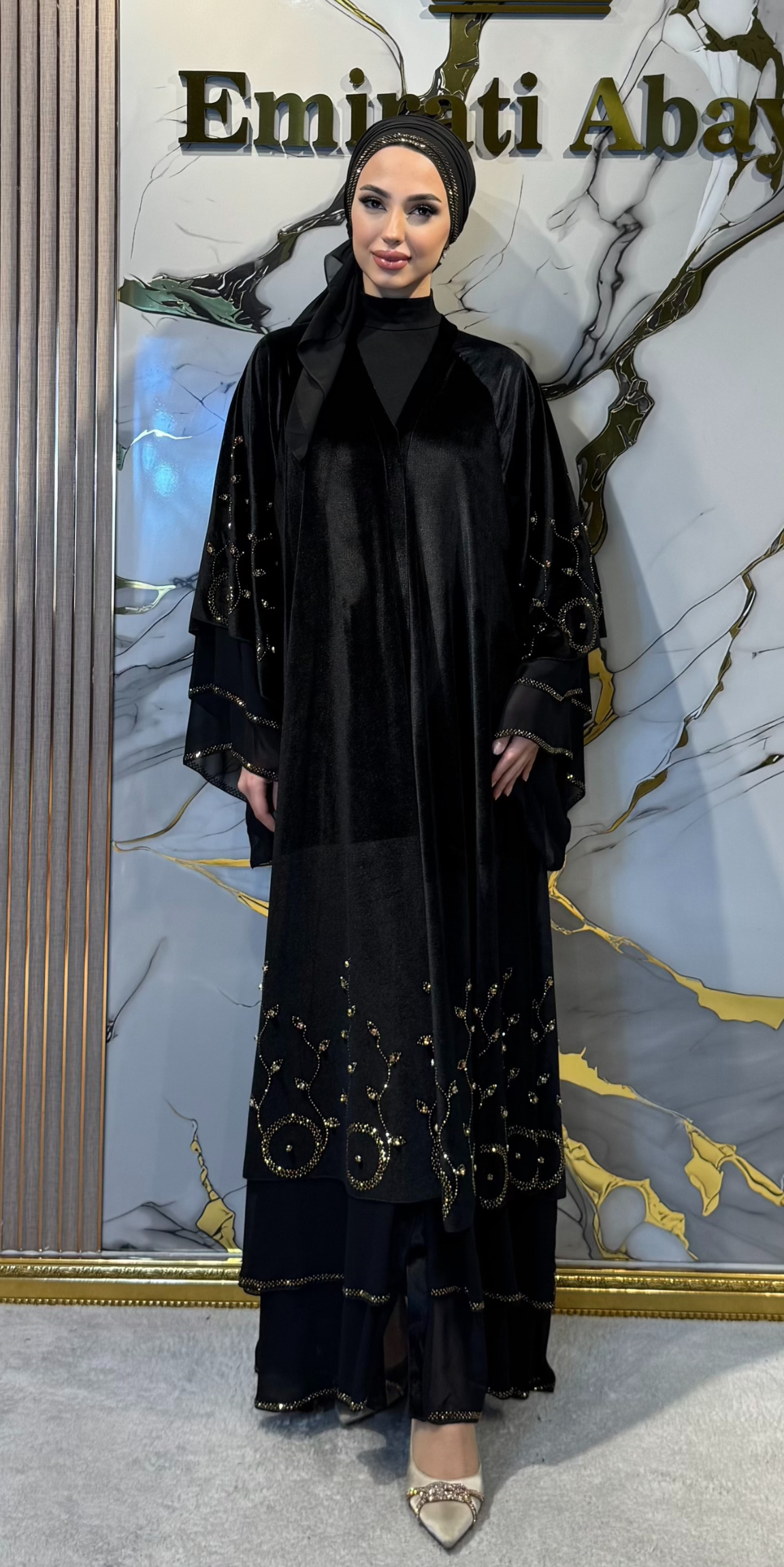 Dubai Design Gold Embellished Black Velvet Abaya LY20 GSVB
