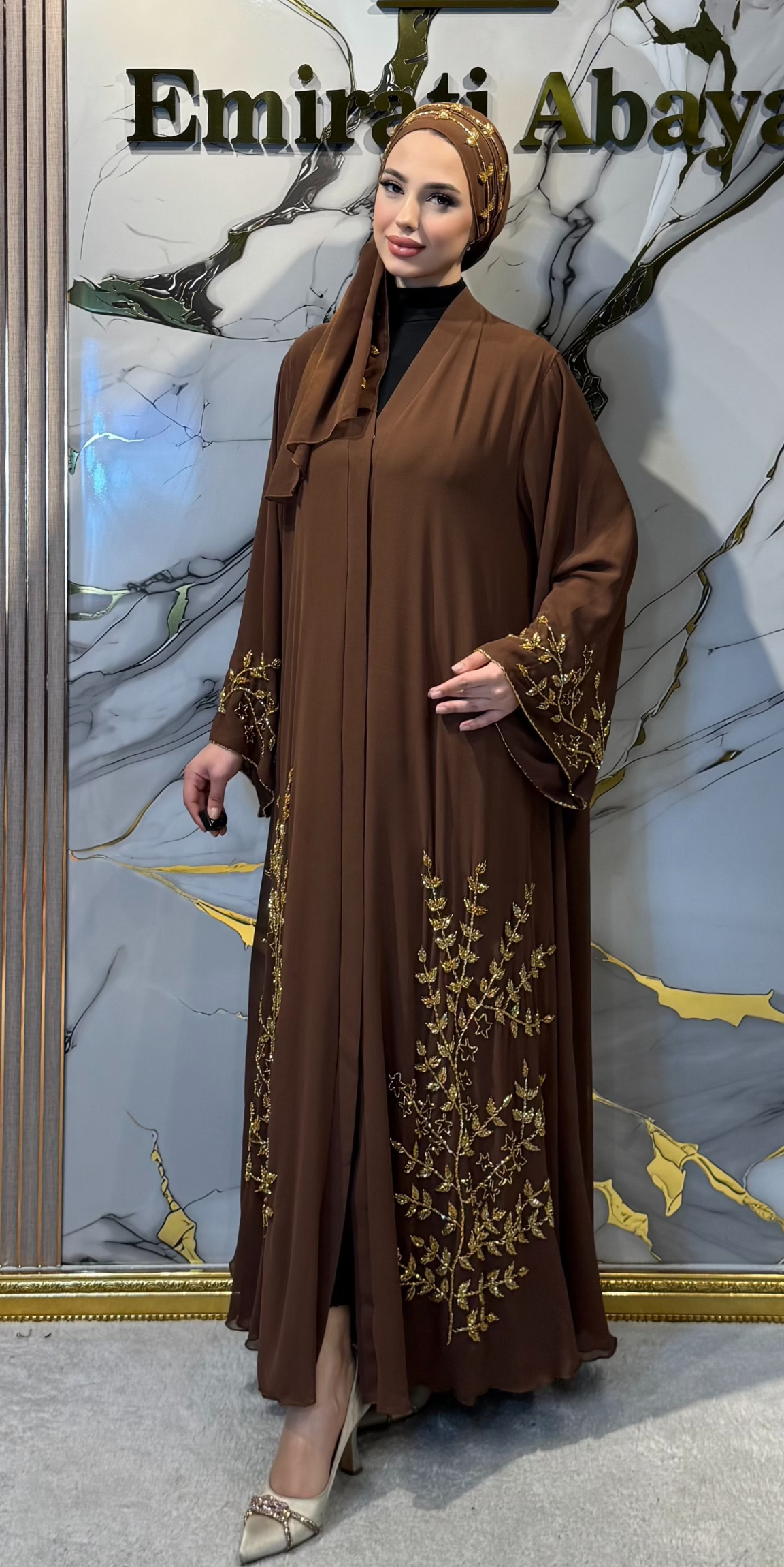 Swarovski Altın Taşlı El İşçiliği Dubai Tasarım Kahverengi Şifon Abaya | EF0014 GSBROWN