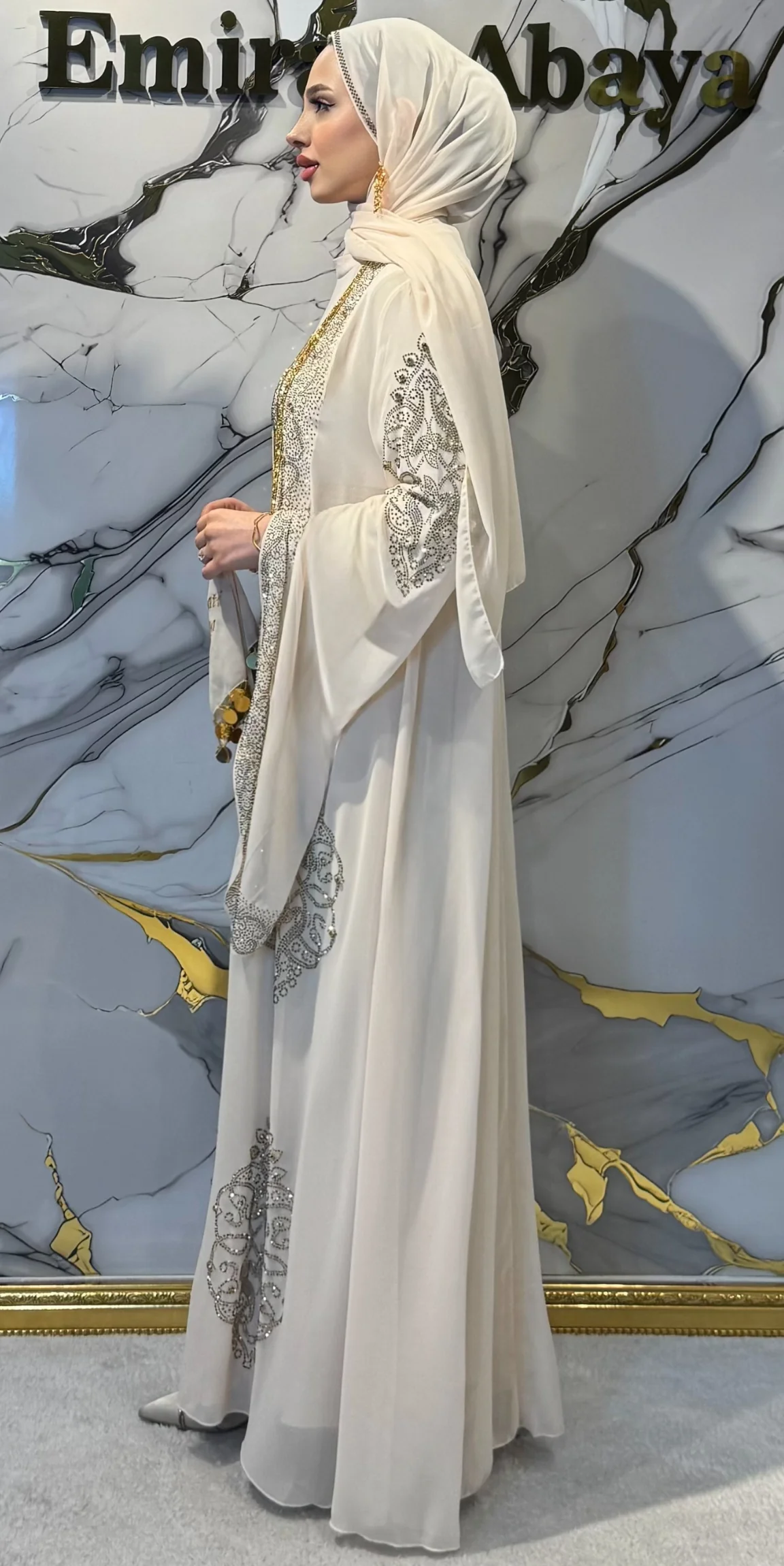 Starlit Noir Altın Taşlı Krem Yöresel Takımı | WS57 GSKREM