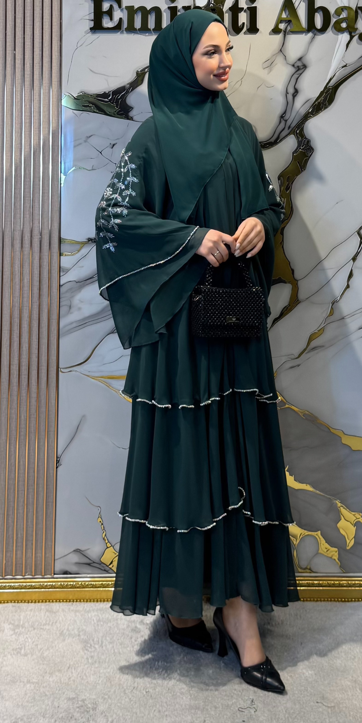 Omuzları Swarovski Desenli Yeşil Abaya | RK011 BARBIE