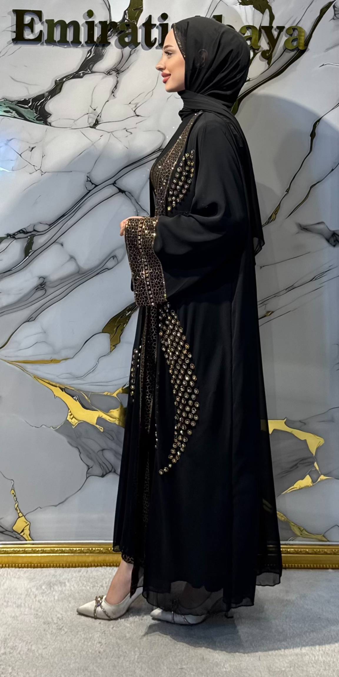 Open Front Gold Traditional Abaya WS31 GSB