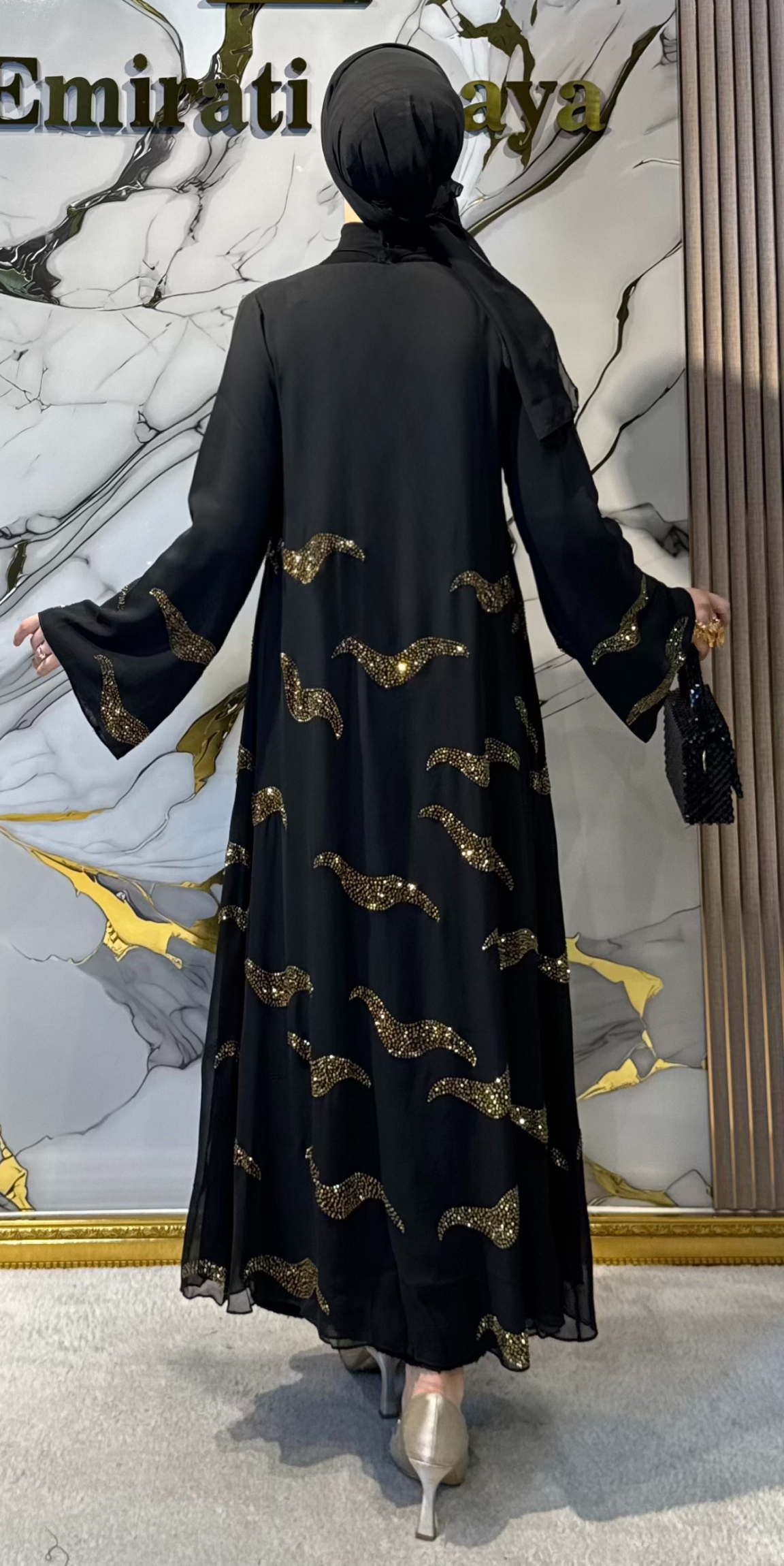 Dalga Desenli Altın Taş İşlemeli Şifon Abaya Önden Çıtçıtlı - Şal Dahil | TM039 GSB
