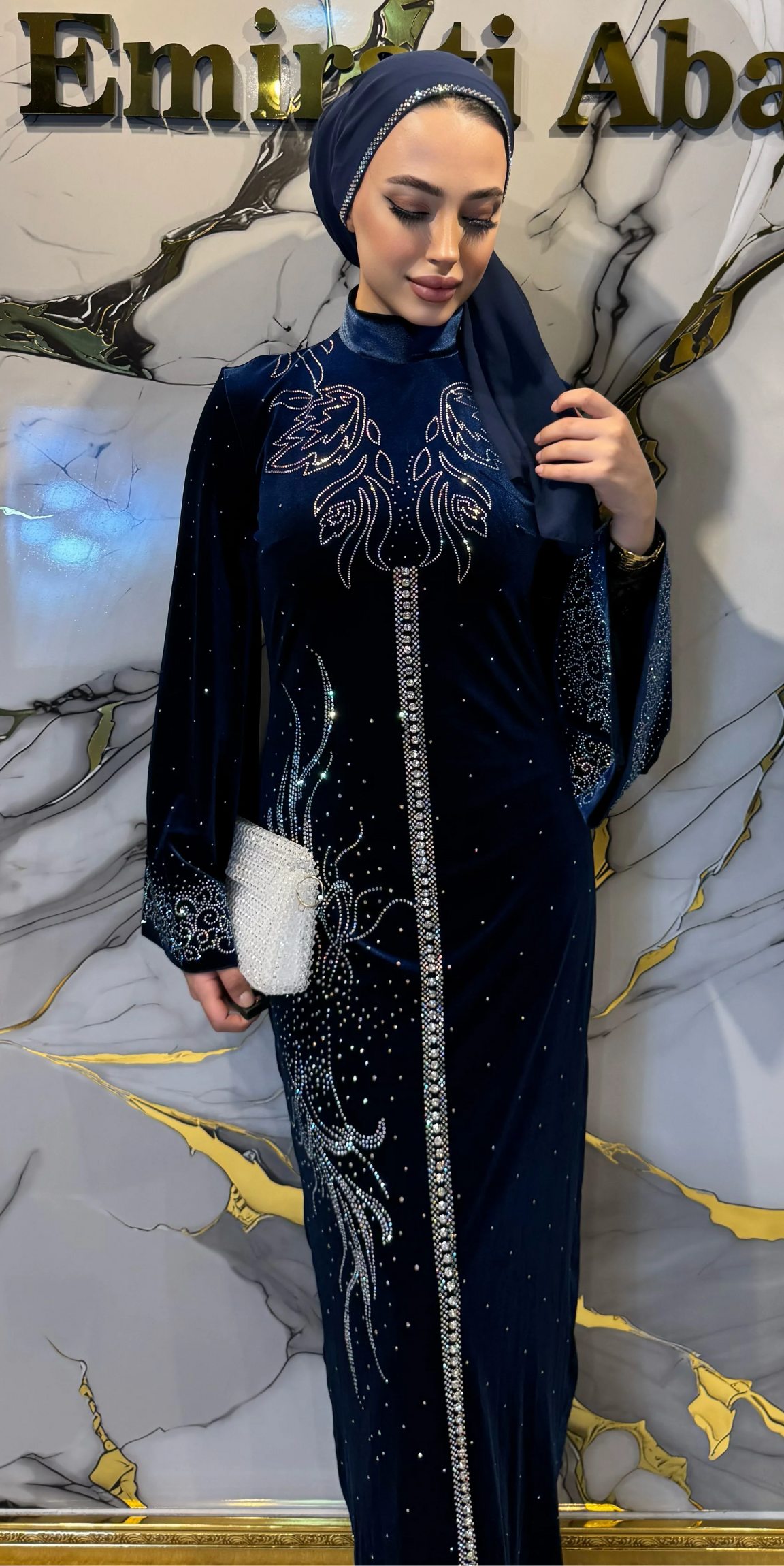 Navy Blue Velvet Royal Abaya with Shimmering Stones – Showy Belt Detail | LY30 JSVL