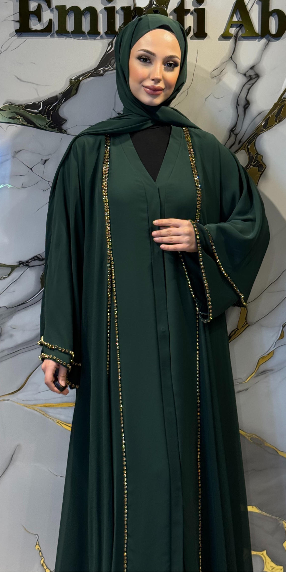 Önü Yırtmaçlı Gold Taşlı Şifon Yeşil Abaya - Zarif Lüks Model TM06 C GS GREEN