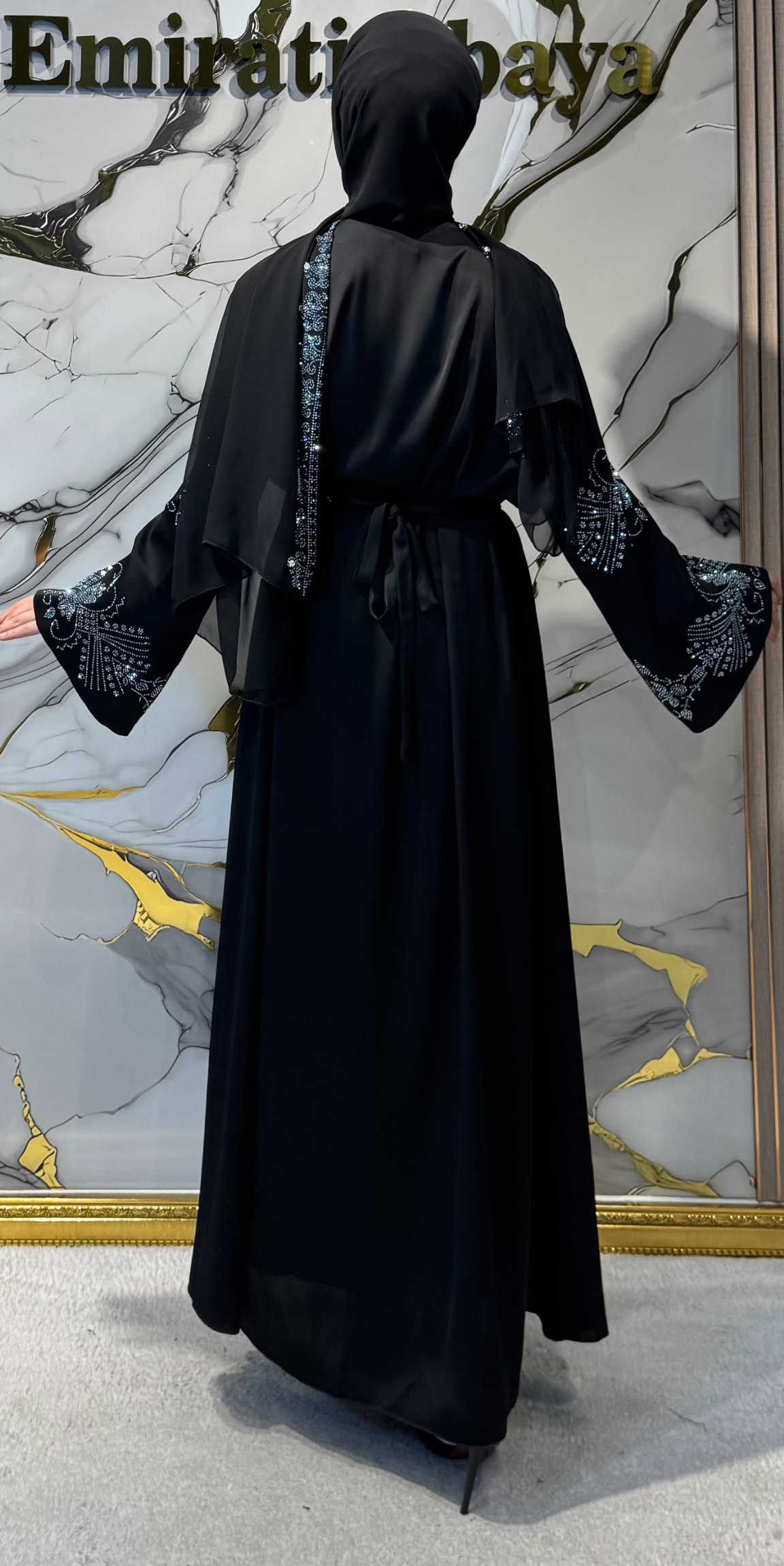 Mavi Beyaz Yapışkan Taşlı Açık Siyah Dubai Abaya | EF0039 WSTB